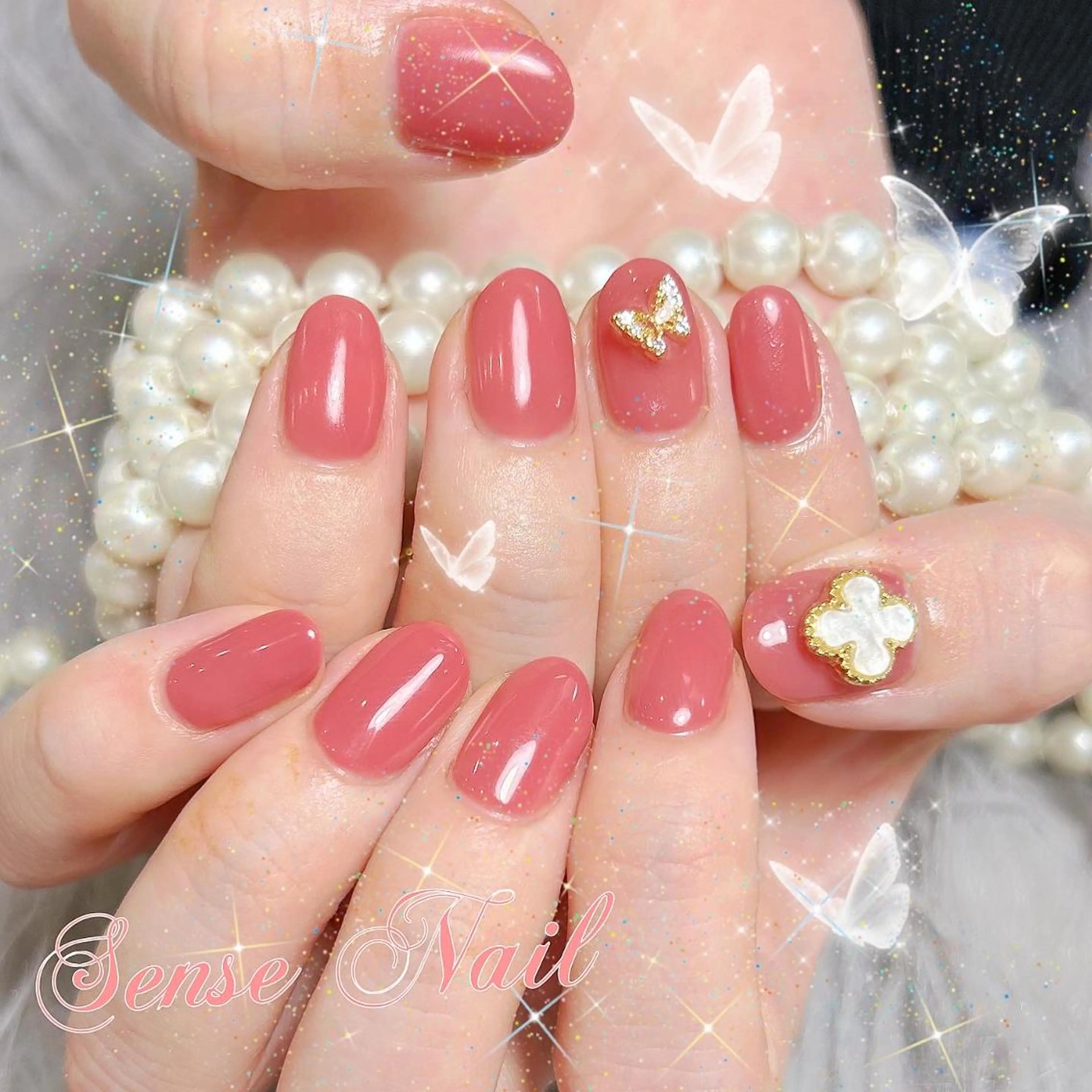 ネイル Queening 🦋のネイルデザイン