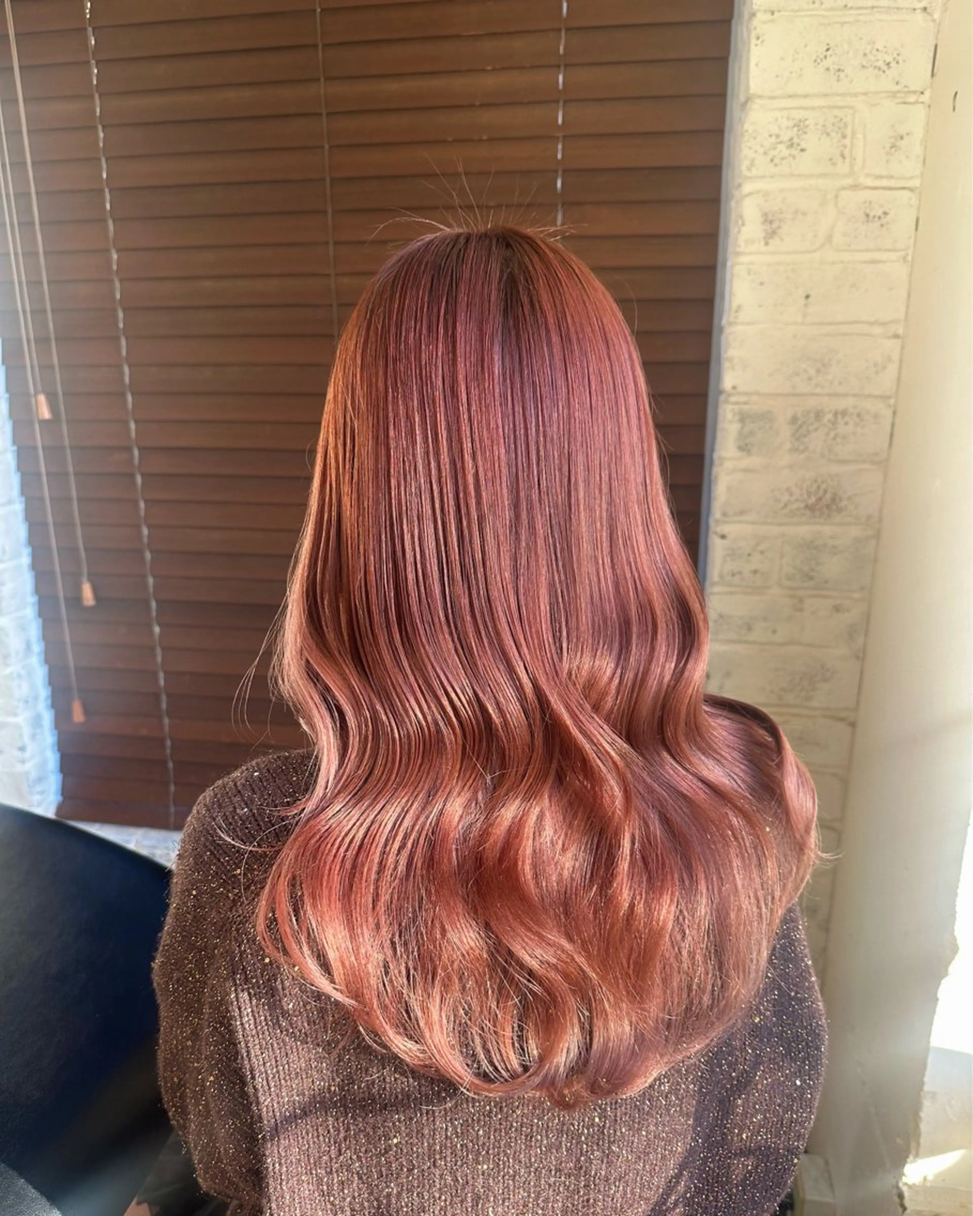 セミロング カラー 🪐レイヤー/美髪 カラー/加野彩果🪐のヘアスタイル