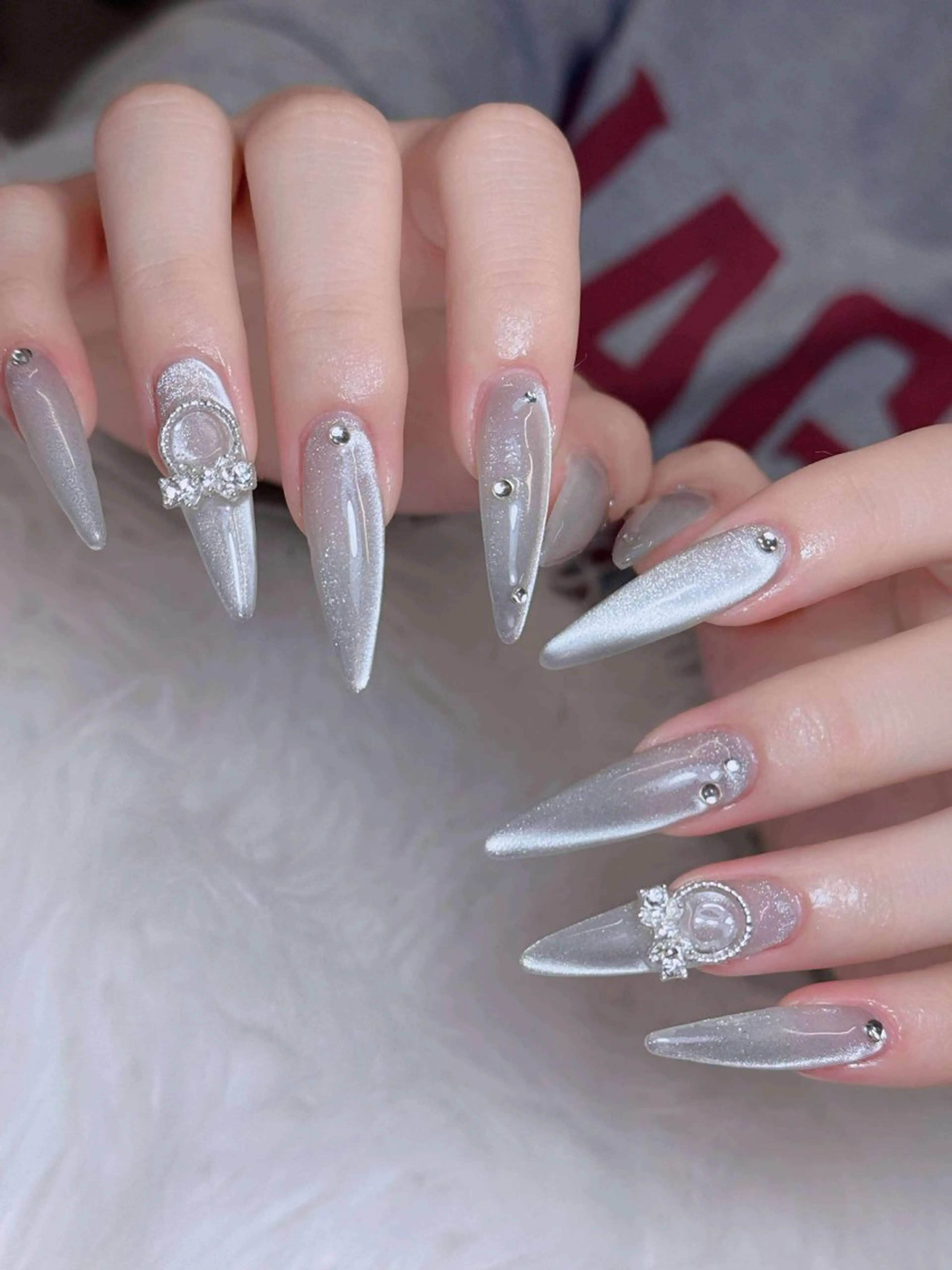 ネイル オーロラネイル チークネイル フットネイル フレンチネイル 韓国ネイル ハンドネイル Lumi Nailのネイルデザイン