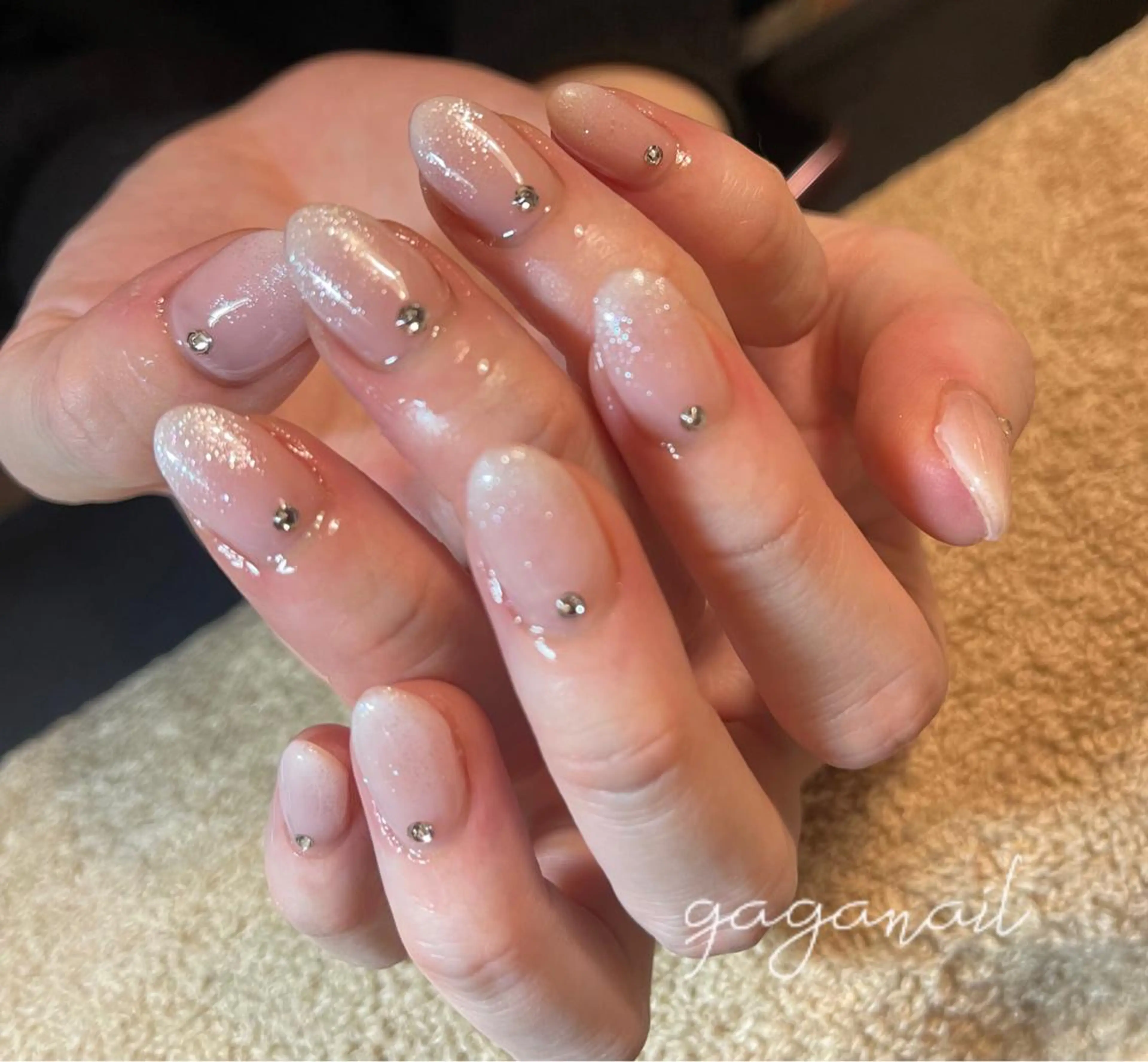 ネイル ラメ(グリッター) ラメグラデーション nailsalon gagaのネイルデザイン