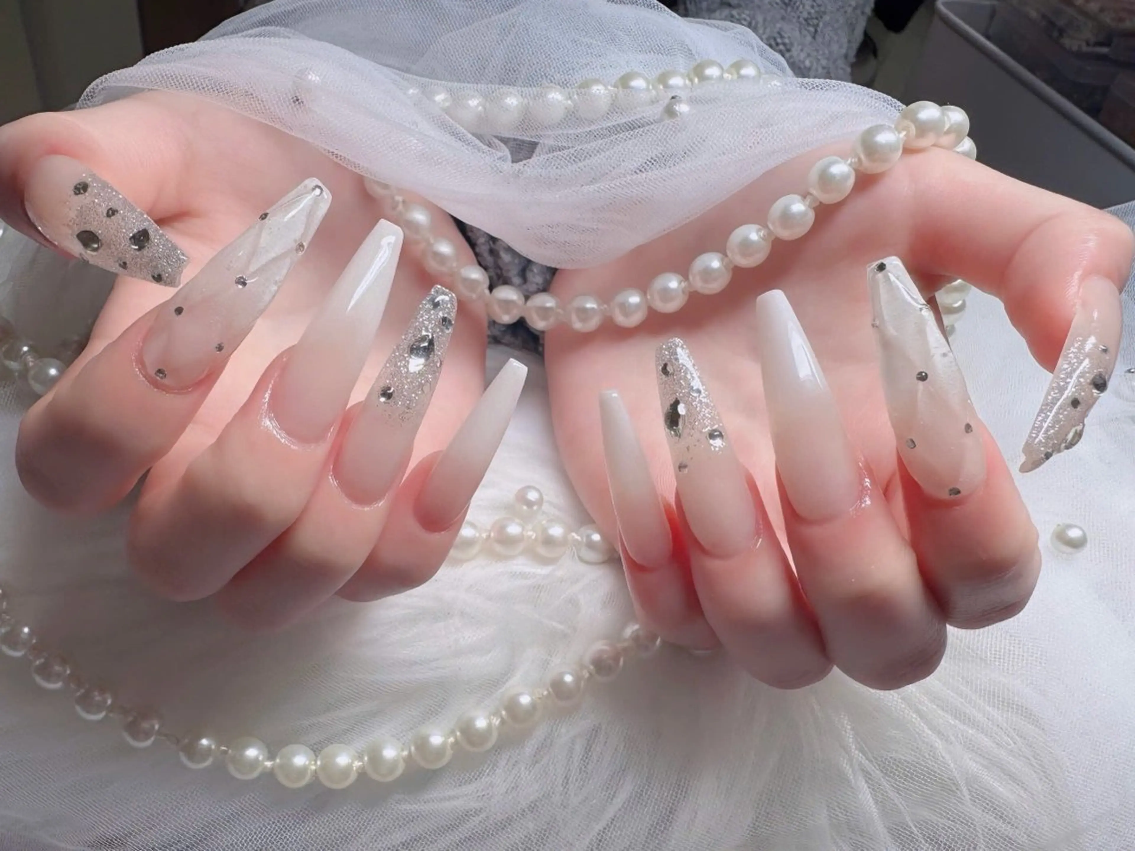 ネイル フレンチネイル ジェルネイル ハロウィン キラキラネイル 韓国ネイル ハンドネイル H.baby Nail Salonのネイルデザイン