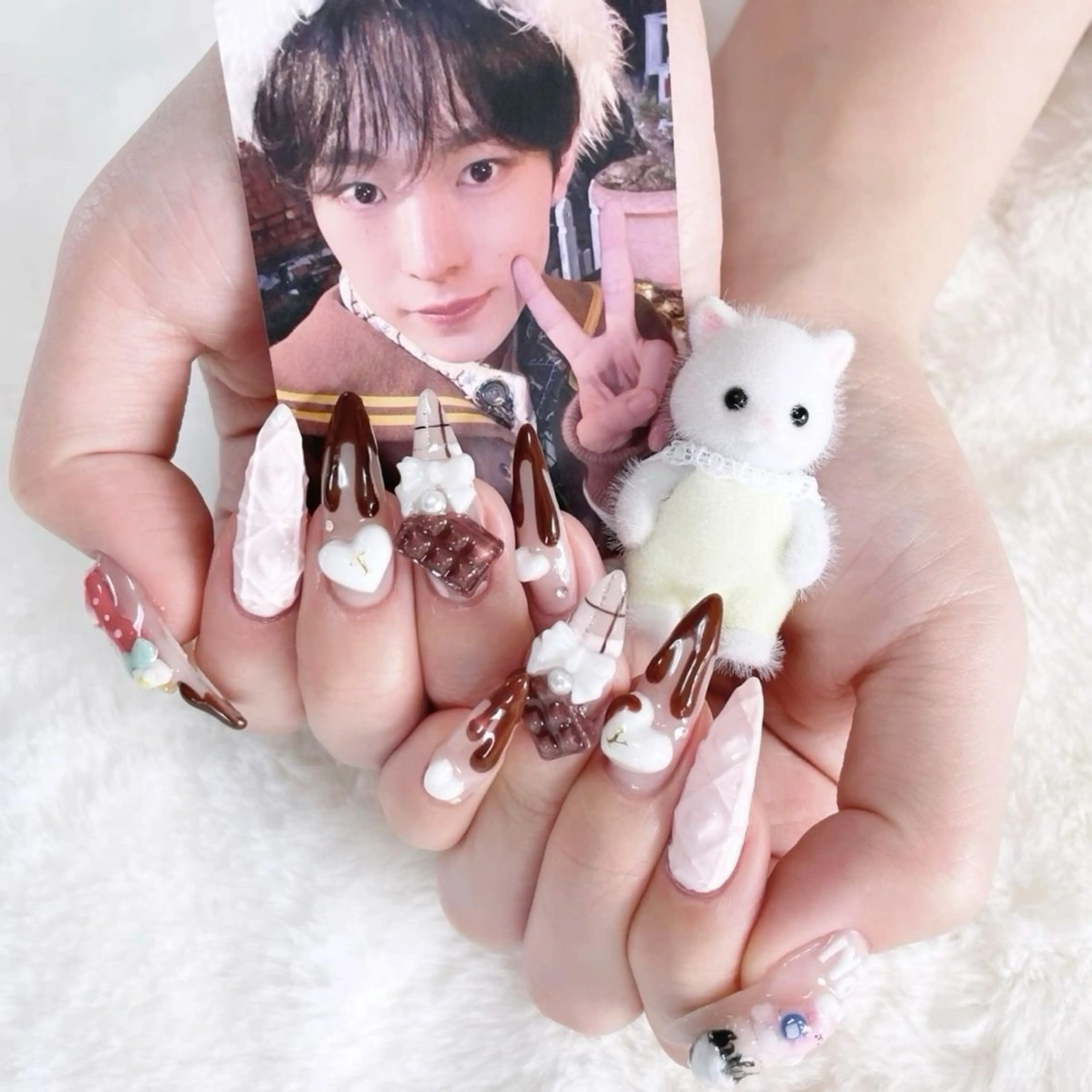 ネイル 韓国ネイル ニュアンスネイル シンプルネイル 春ネイル バレンタイン Nihonthy Nail 新宿所属・Nihonthy Nail 新宿のネイルデザイン