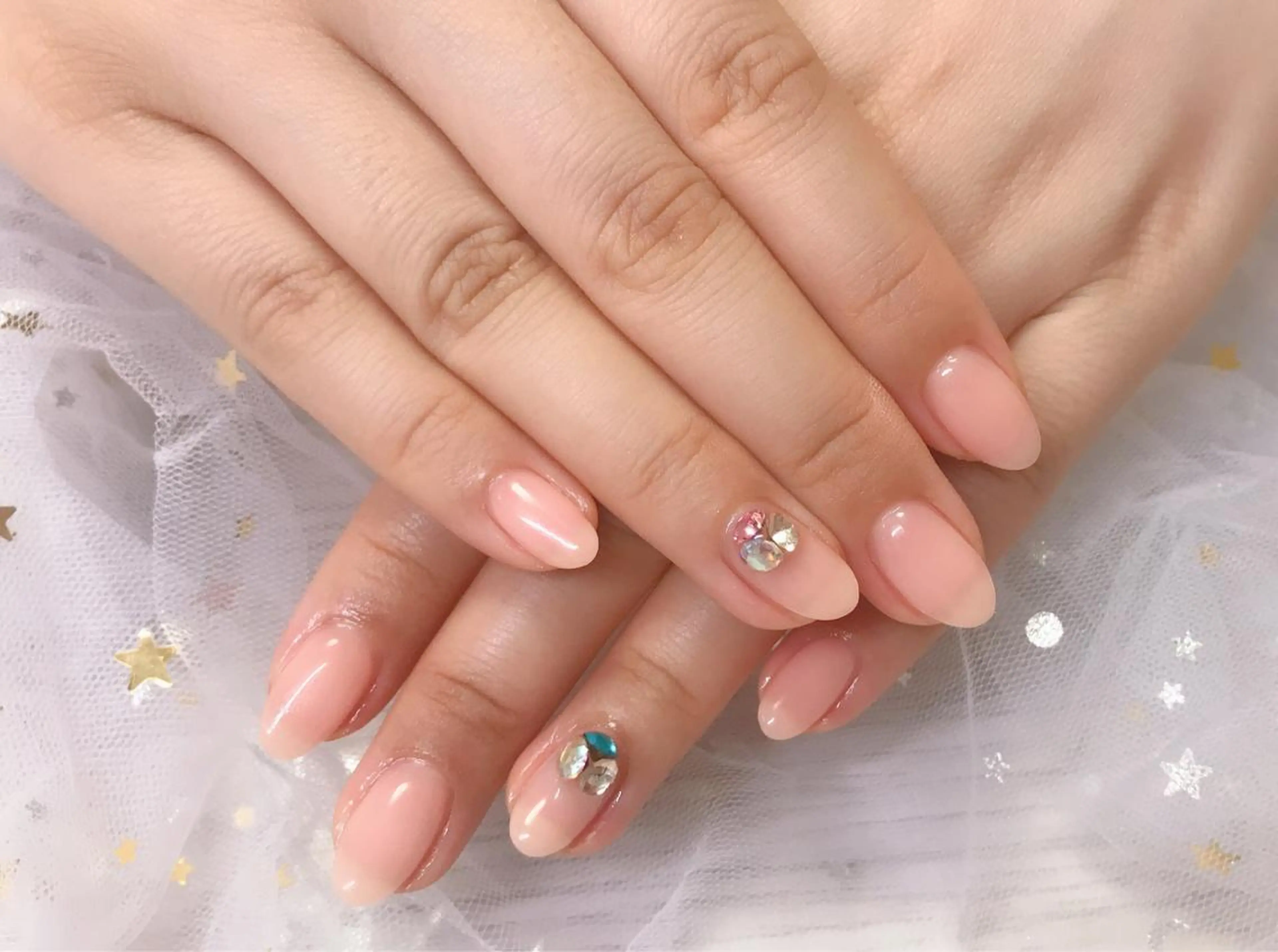カラー ネイル Q Free nailsのネイルデザイン