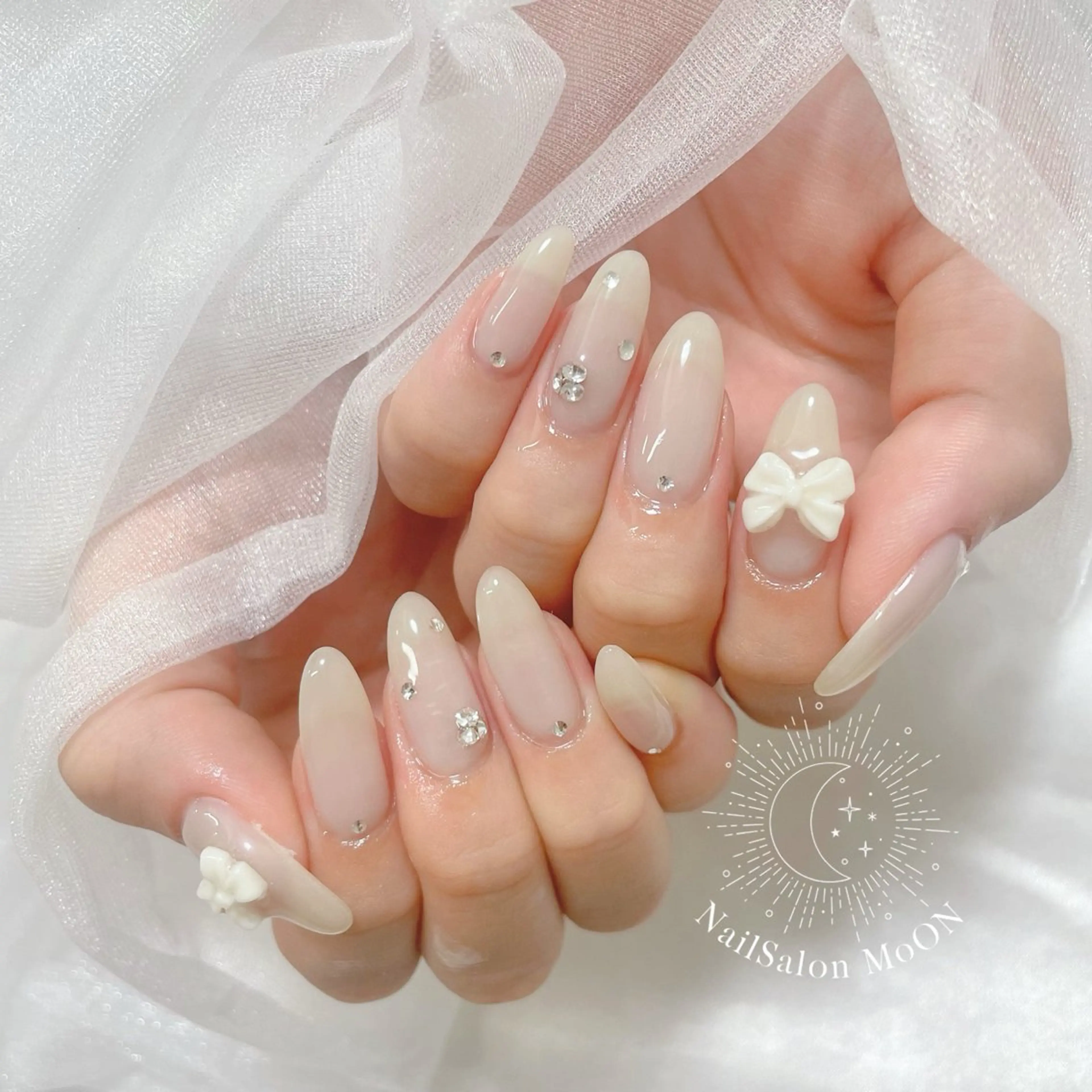 ネイル MoON...❤︎ MeGuのネイルデザイン