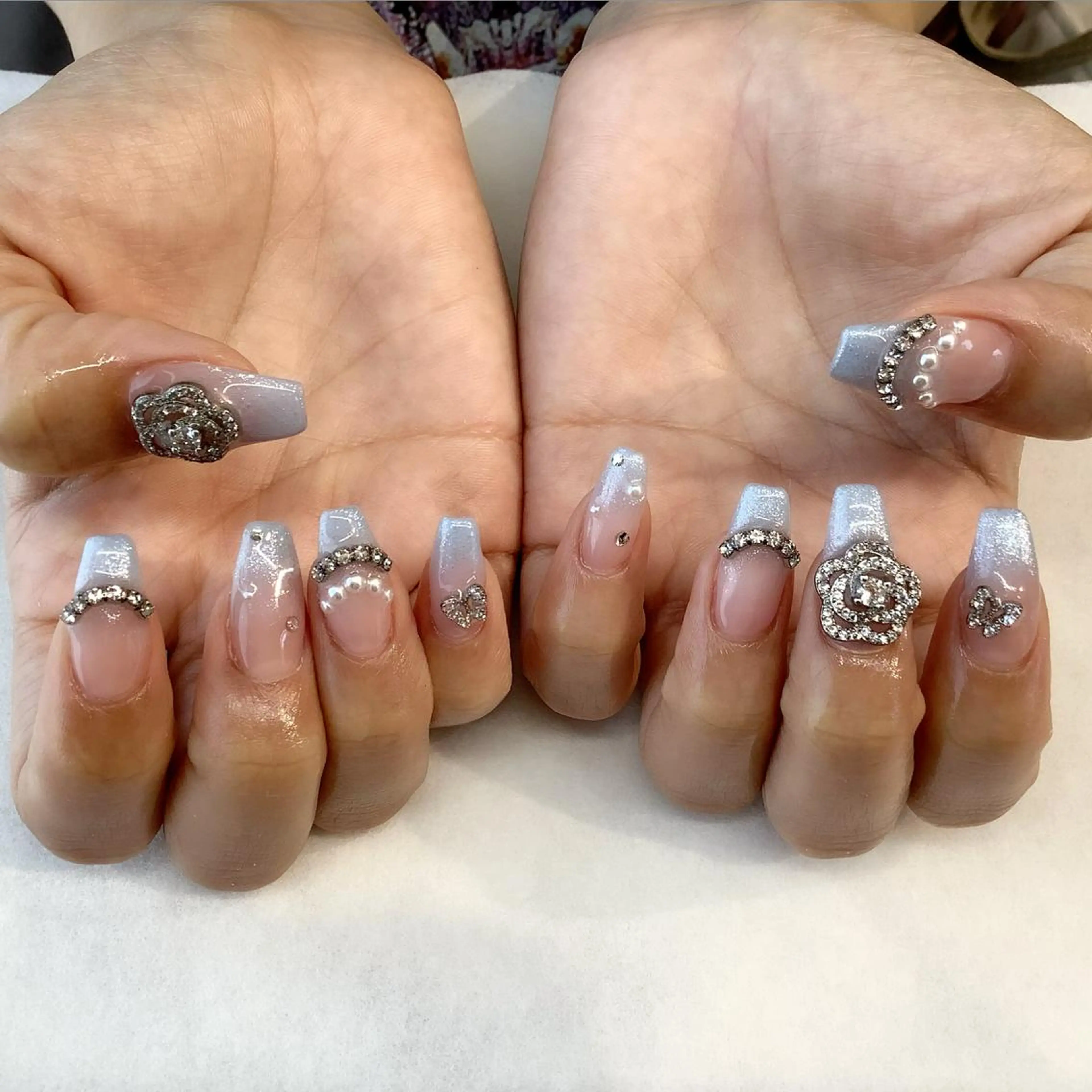 ネイル ハンドネイル 💎🐰 saki. m 🐰💎のネイルデザイン