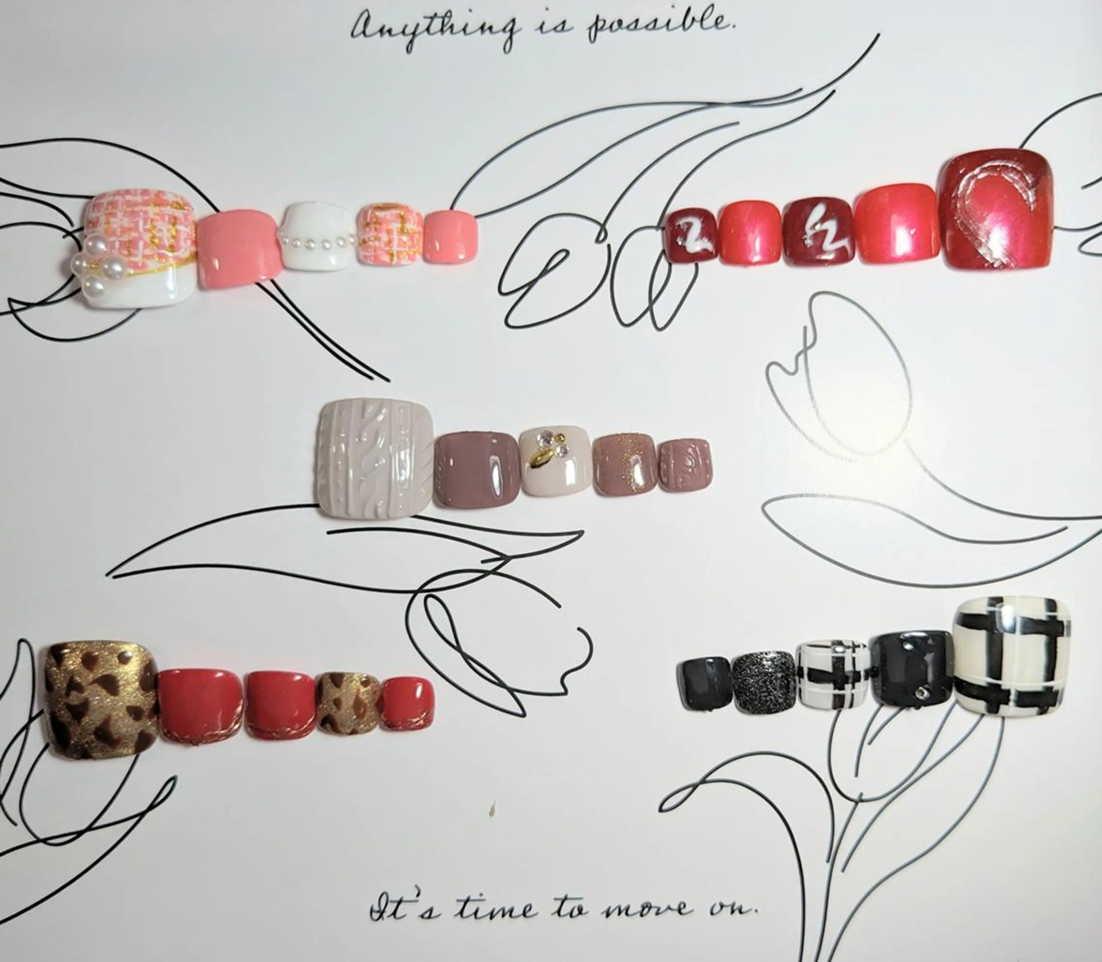 ネイル フットネイル ゴージャス フットネイル ネイルサロンベルティ .keikoのネイルデザイン