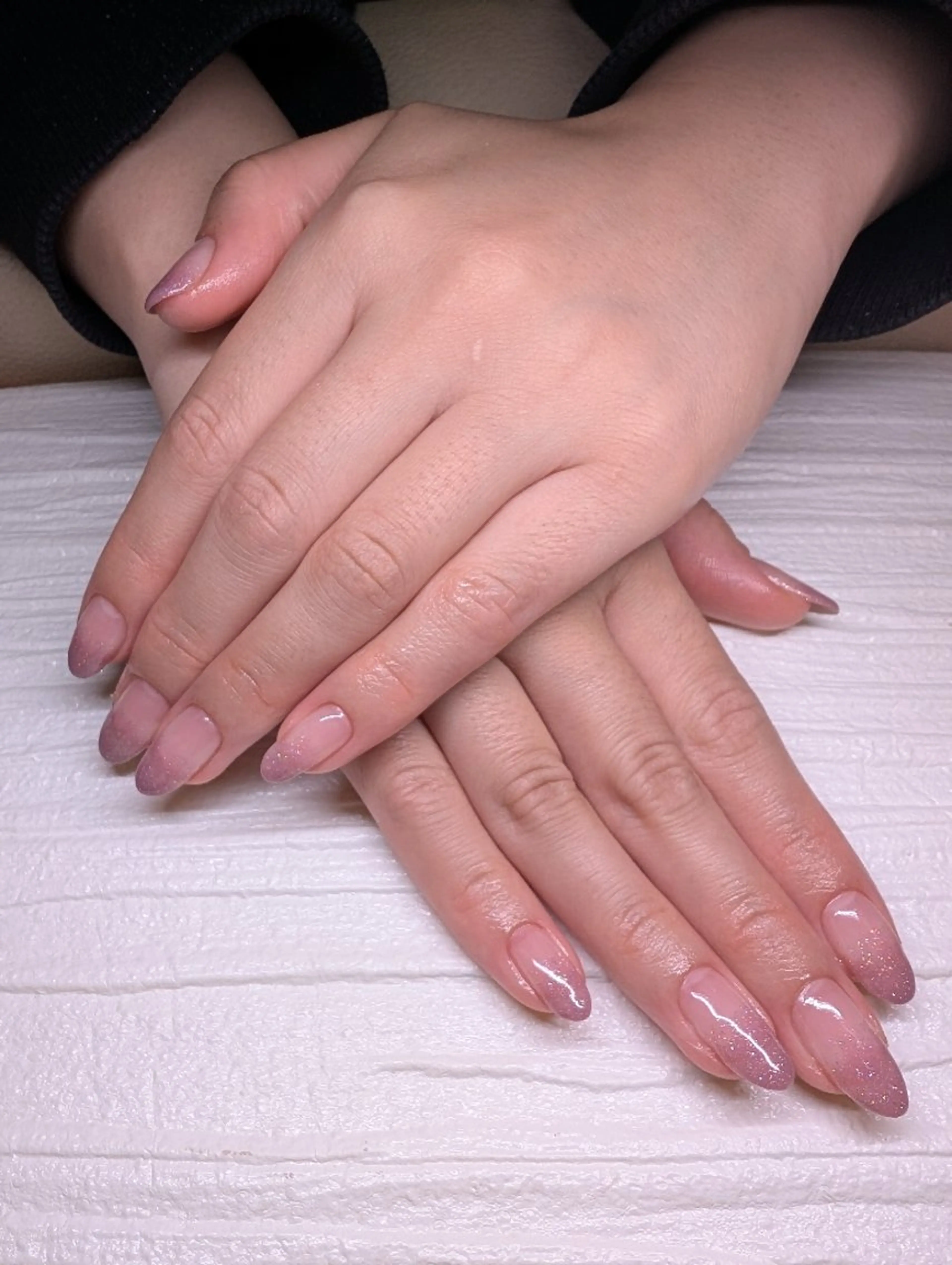 ネイル グラデーション eclat BEAUTY NAIL SALON　枚方市駅前店所属・松本 ひとみのネイルデザイン