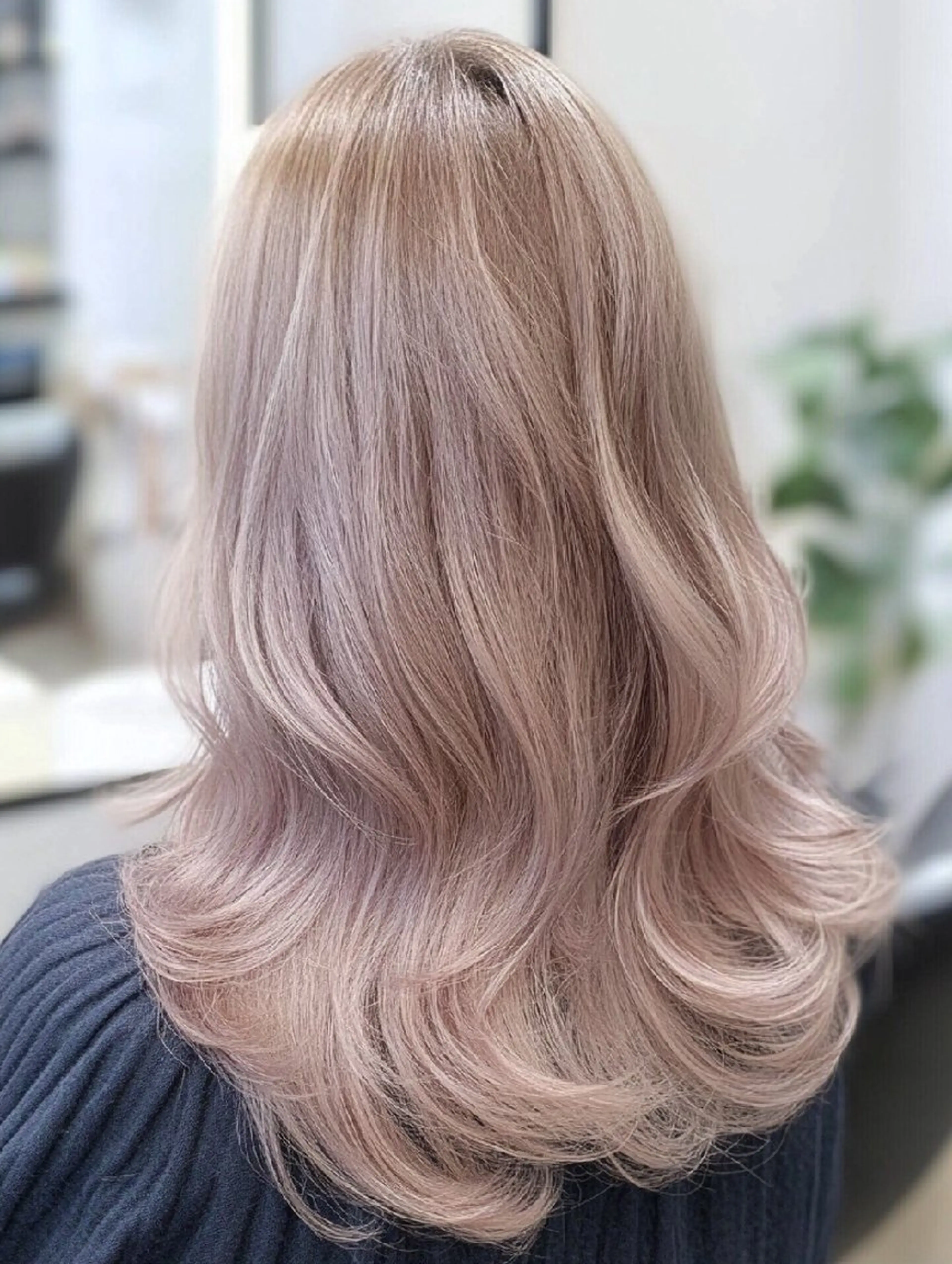 ロング カラー カット ヘアカラー たつや/ハイトーン/ バレイヤージュ/寒色のヘアスタイル