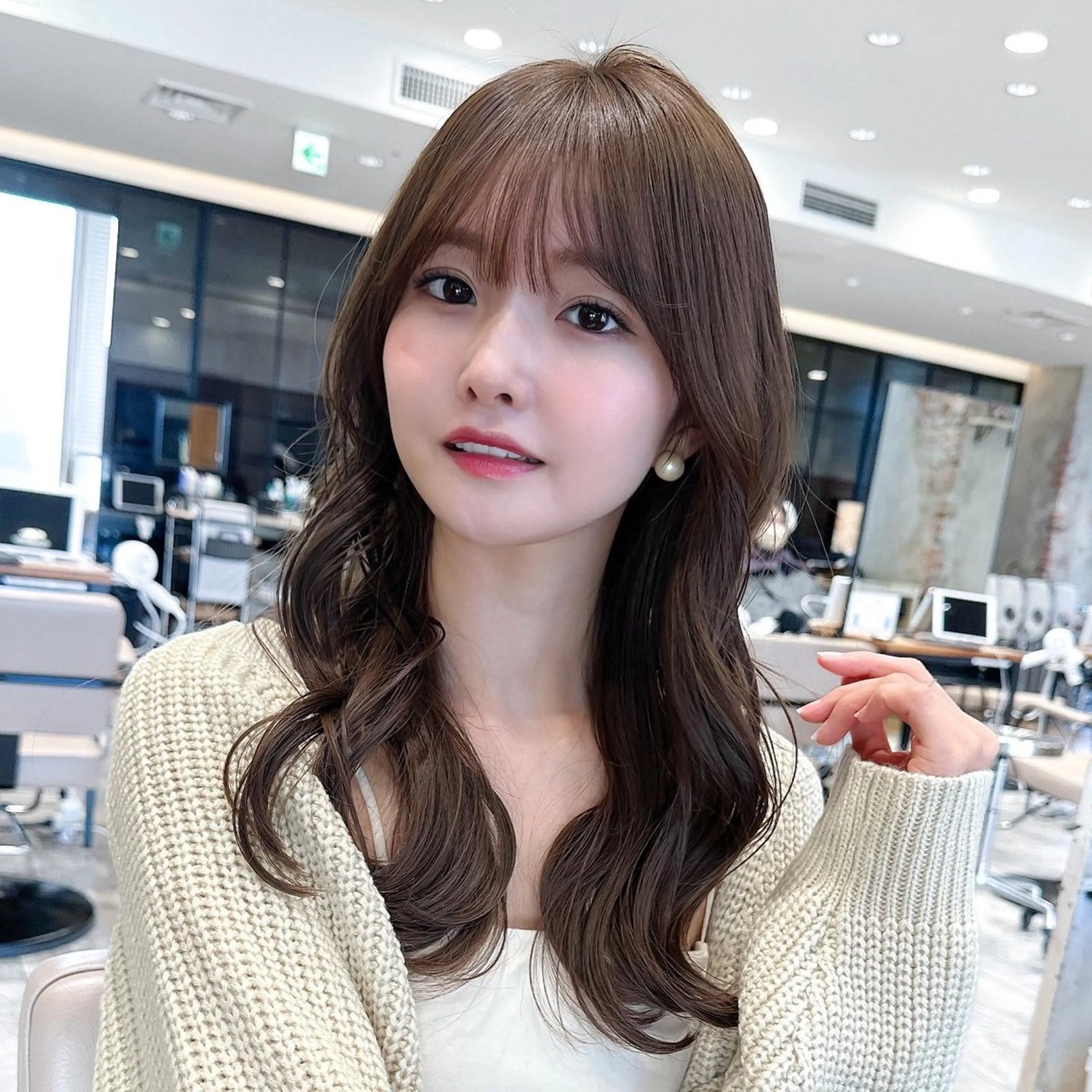 セミロング カラー ベージュカラー ブラウンカラー ブラウンベージュ くびれヘア 顔周りカット カット ヘアカラー トリートメント 顔周り/くびれヘア 韓国ヘア💕風間るなのヘアスタイル