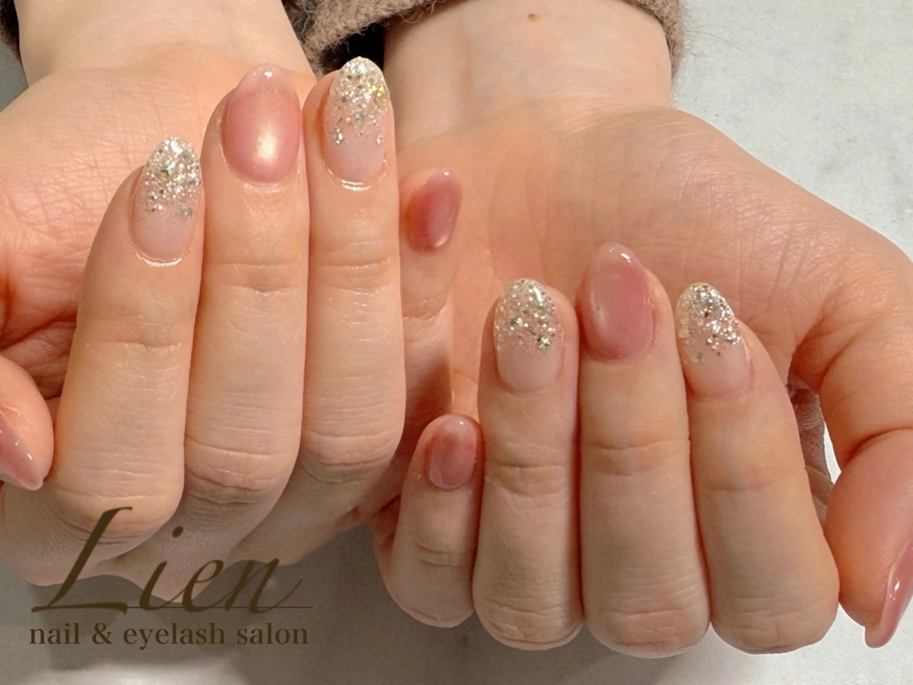 ネイル 長さ出し フットネイル フレンチネイル ジェルネイル ガラスフレンチ ハンドネイル Lien（リアン） 銀座駅6分のネイルデザイン
