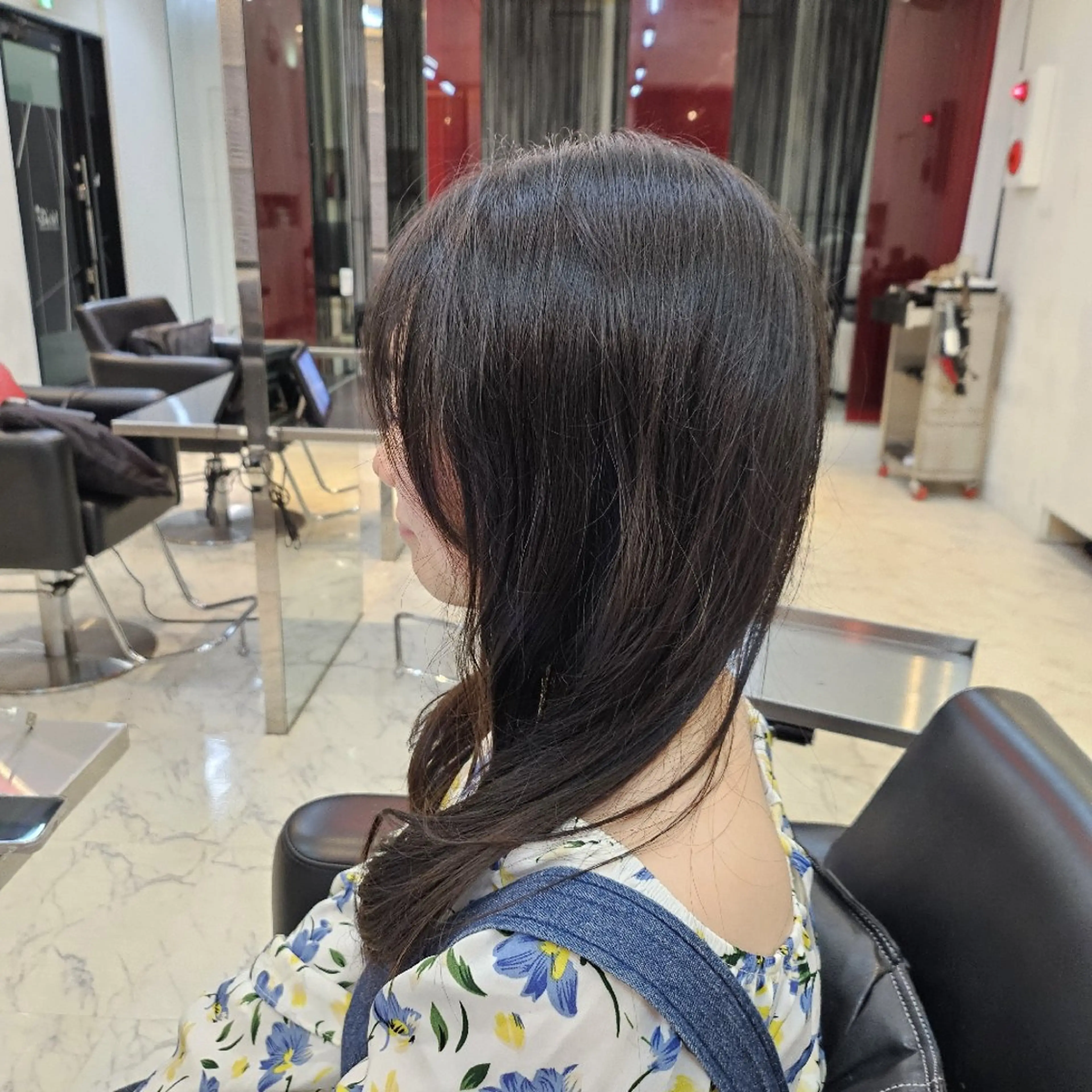 ロング 伊藤 翼のヘアスタイル