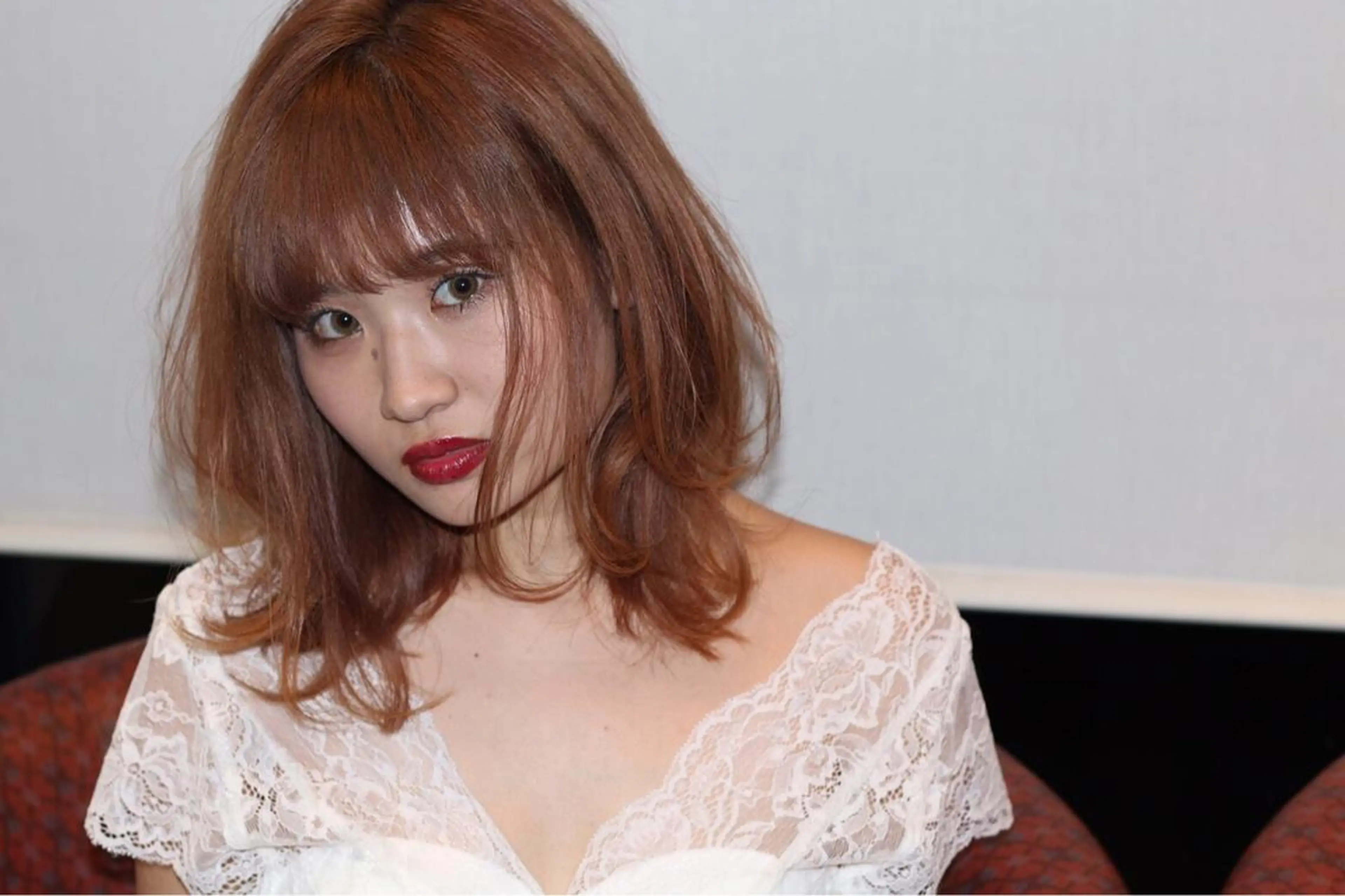 セミロング graxi'    グラシー所属・ブリーチ/ハイトーン SERINAのヘアスタイル