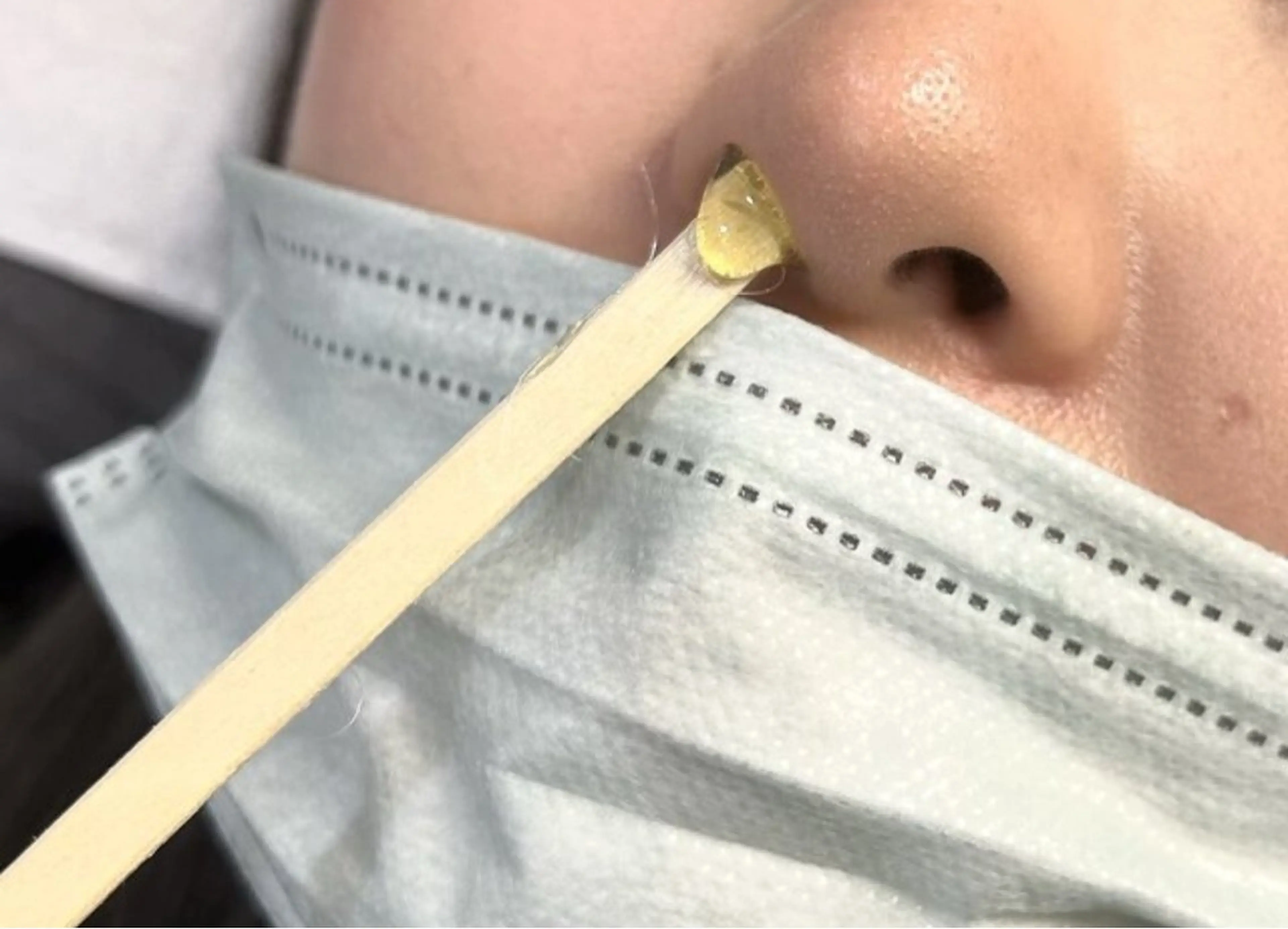 清潔感UP✨鼻毛WAX👃　¥2200の写真