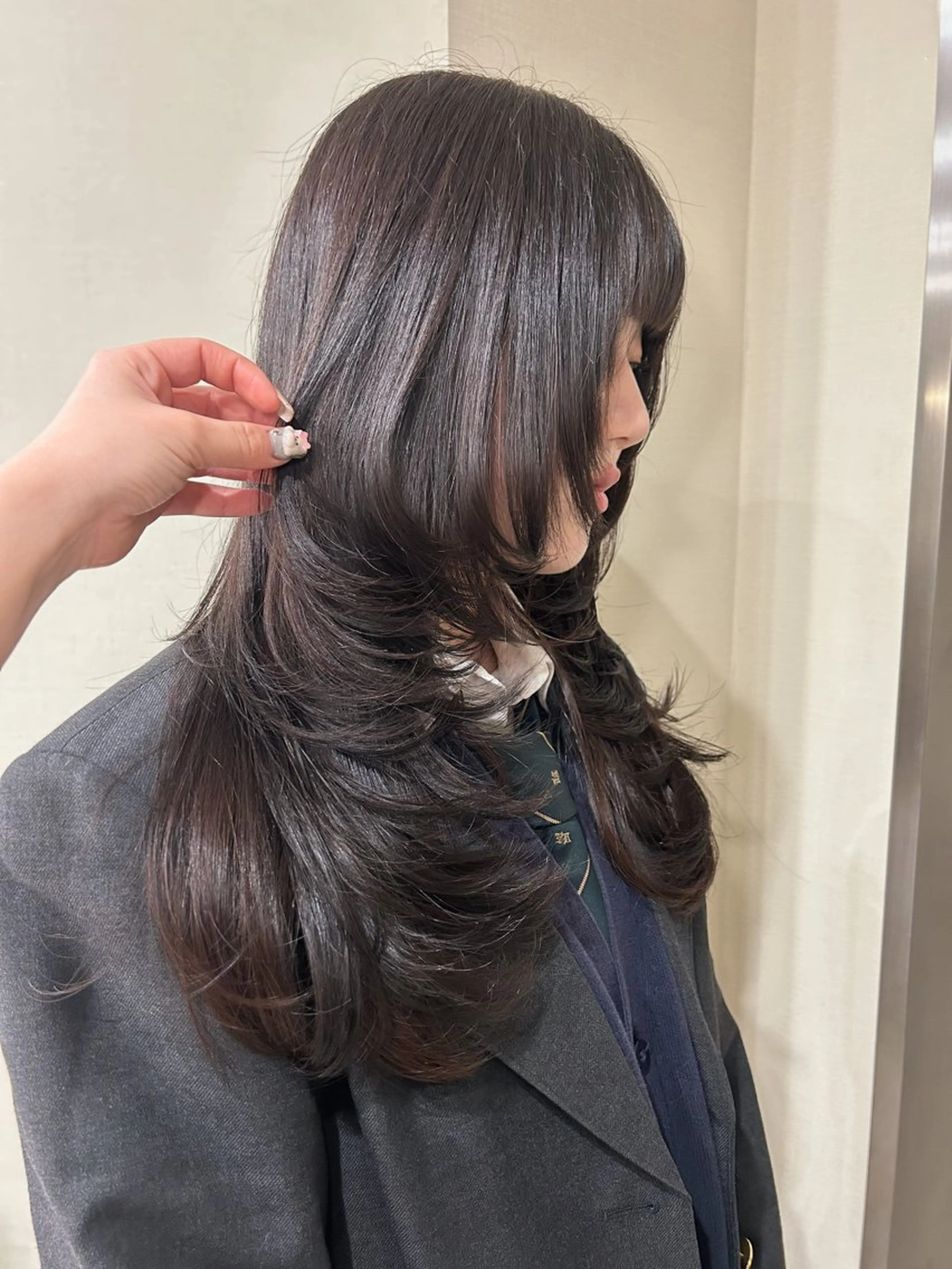 ロング レイヤーカット カット hair&eye🎀 /momoKaのヘアスタイル