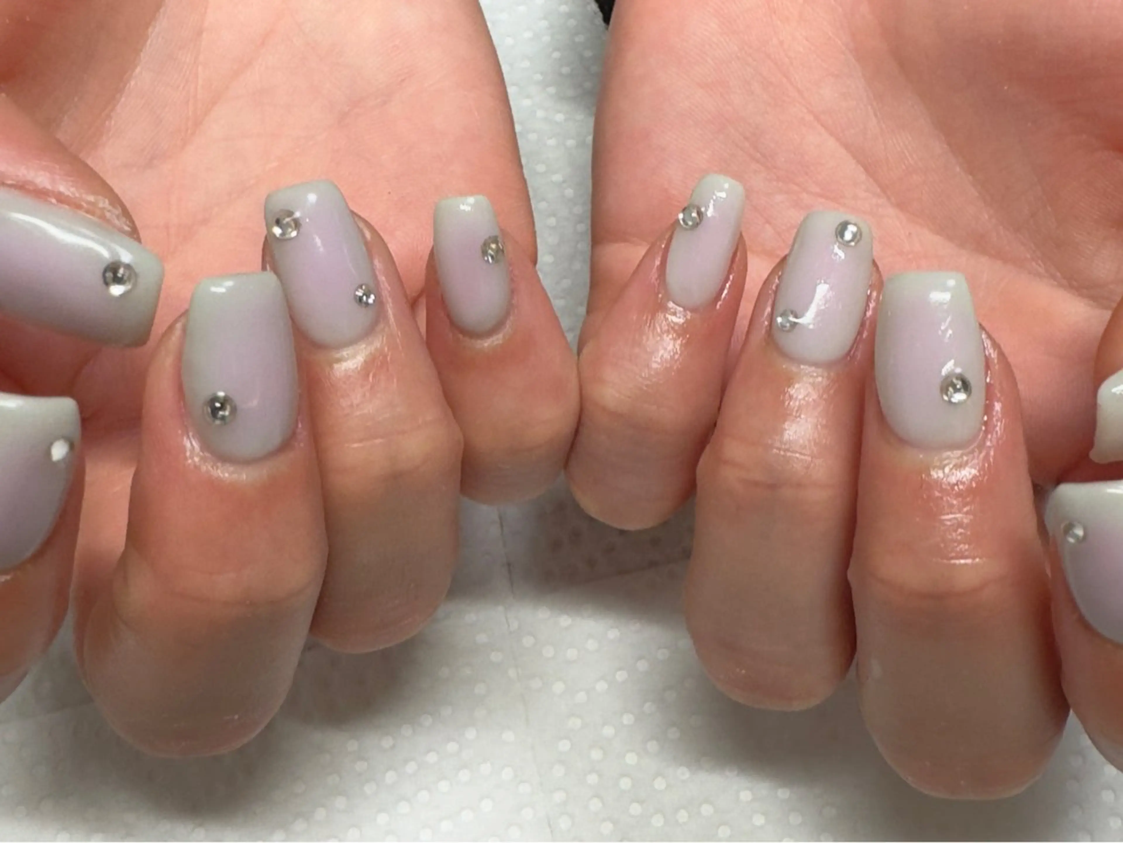 ネイル チークネイル キラキラネイル 韓国ネイル マグネットネイル ミラーネイル MH_ Nailのネイルデザイン