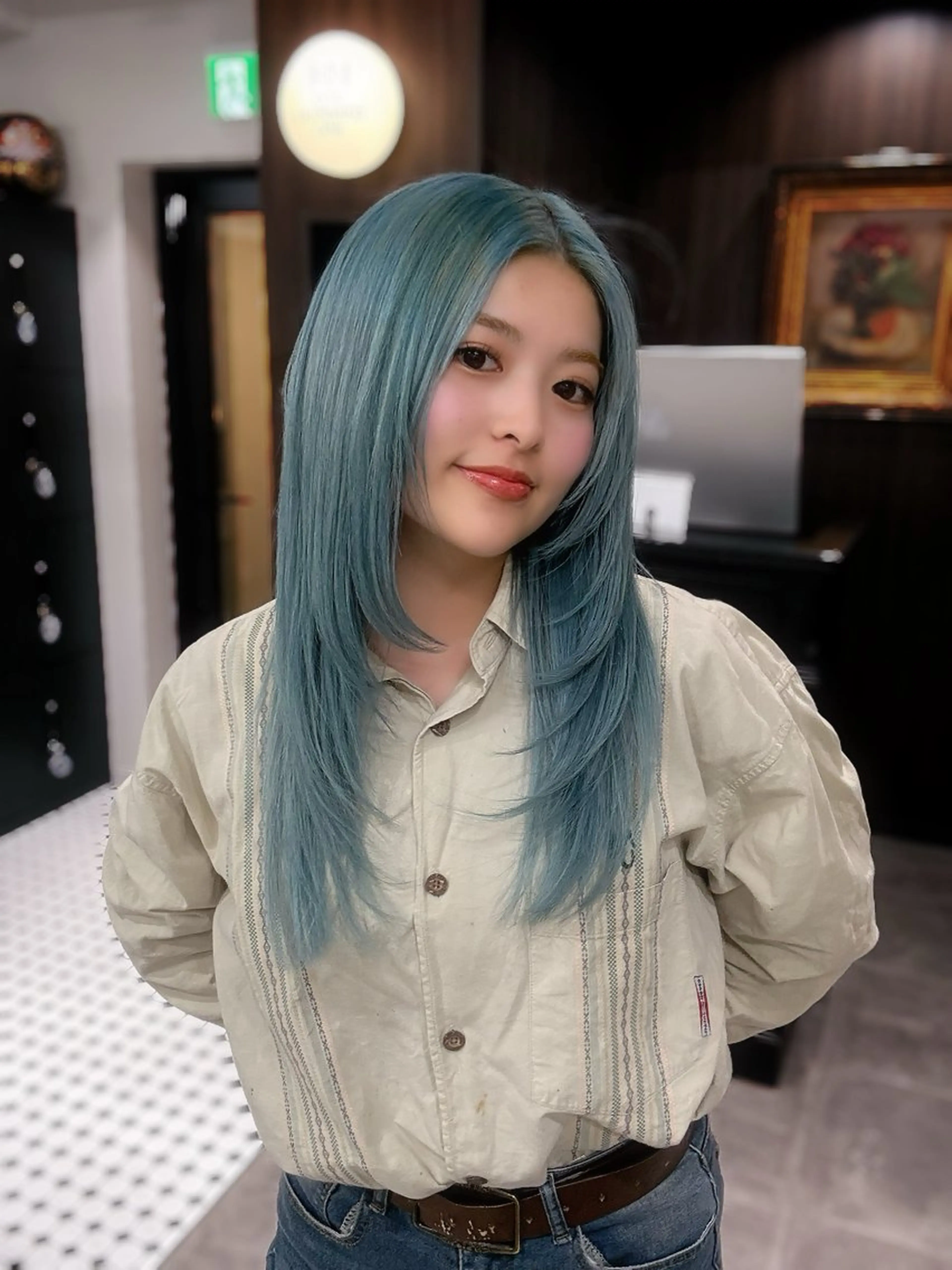 ロング カラー ヘアカラー ヘアセット 韓国/トレンド レイヤー【101】のヘアスタイル