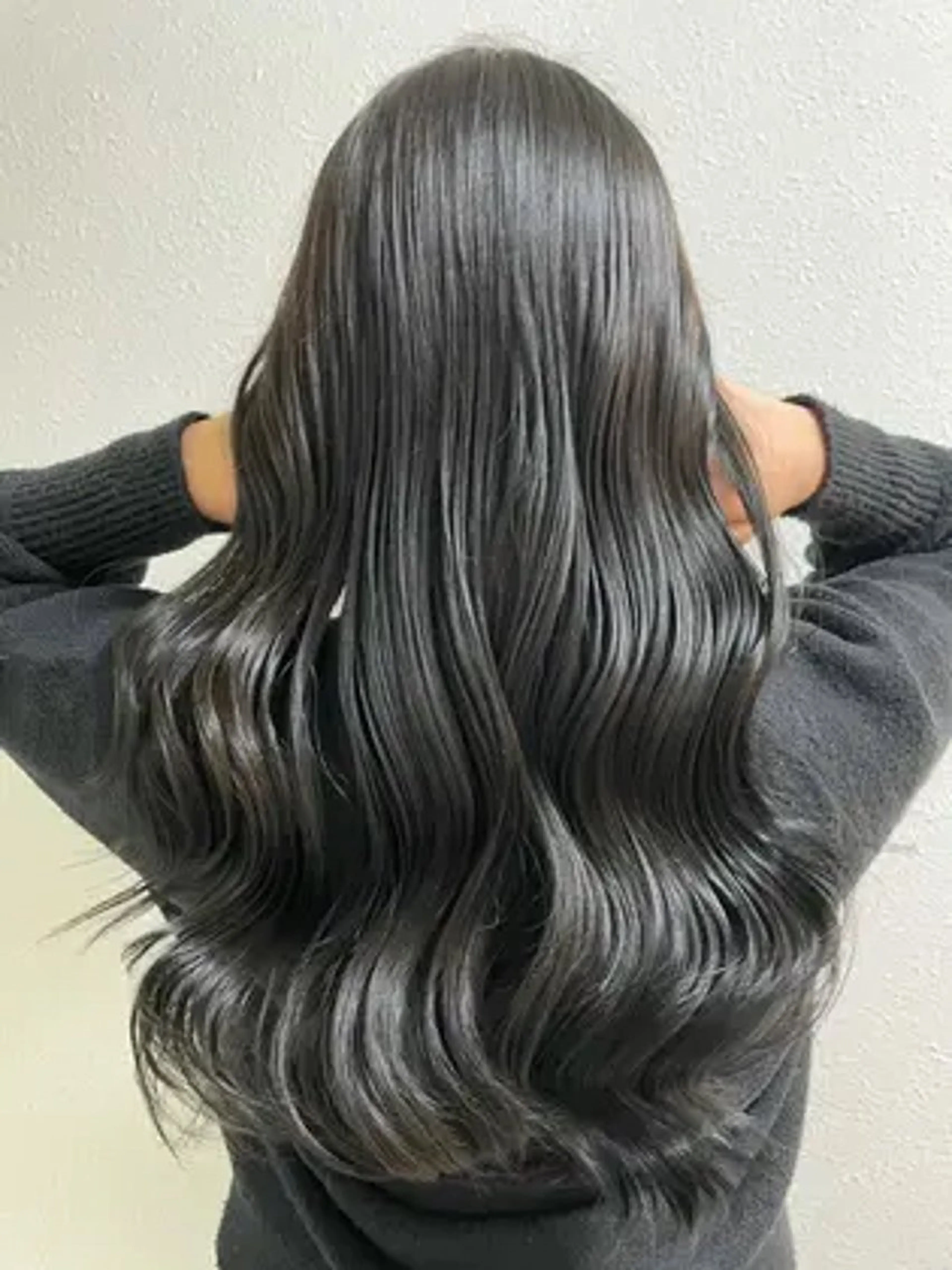 ロング カラー パーマ 小山 正樹のヘアスタイル