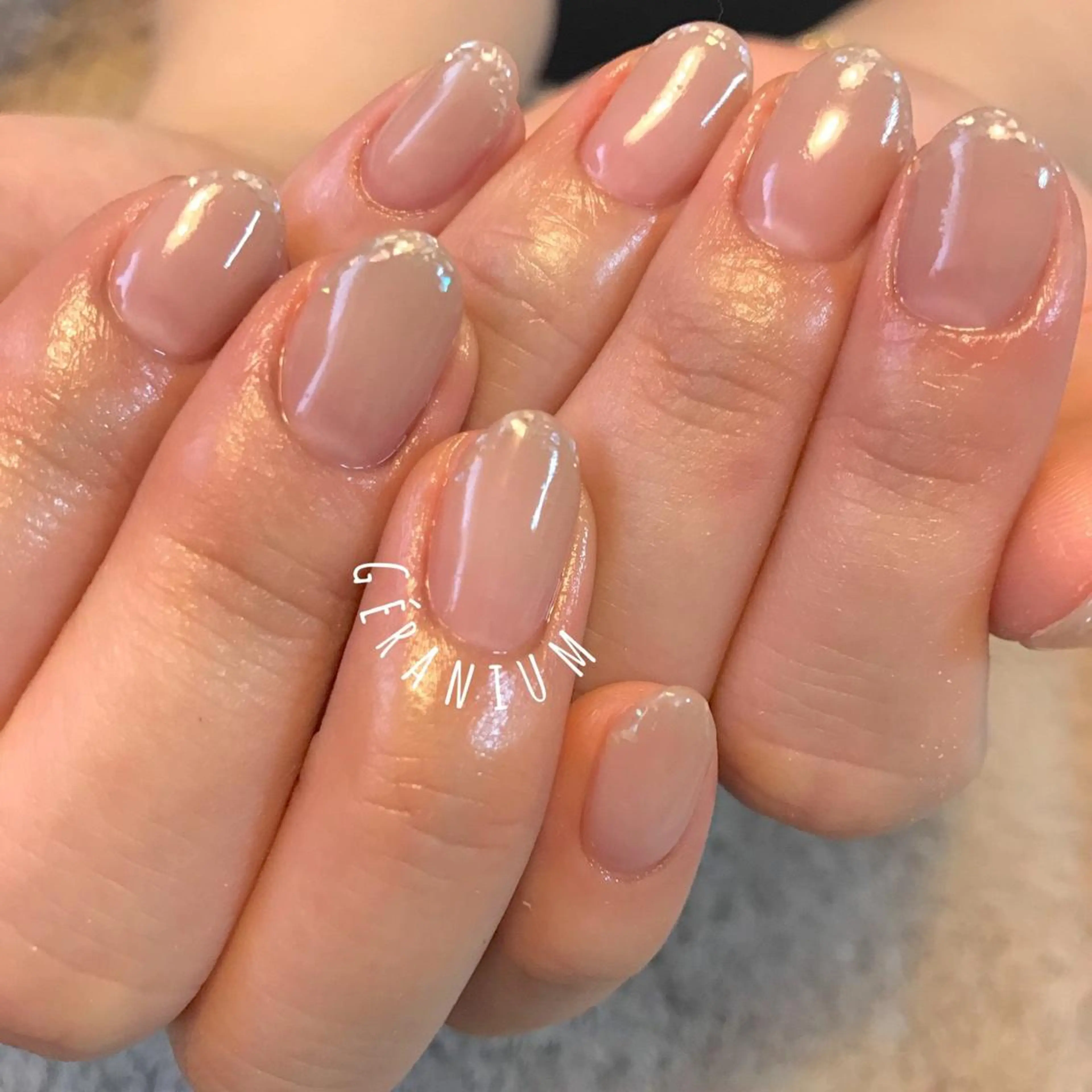 ネイル フレンチネイル グラデーション ラメ(グリッター) GéRanium Harukaのネイルデザイン