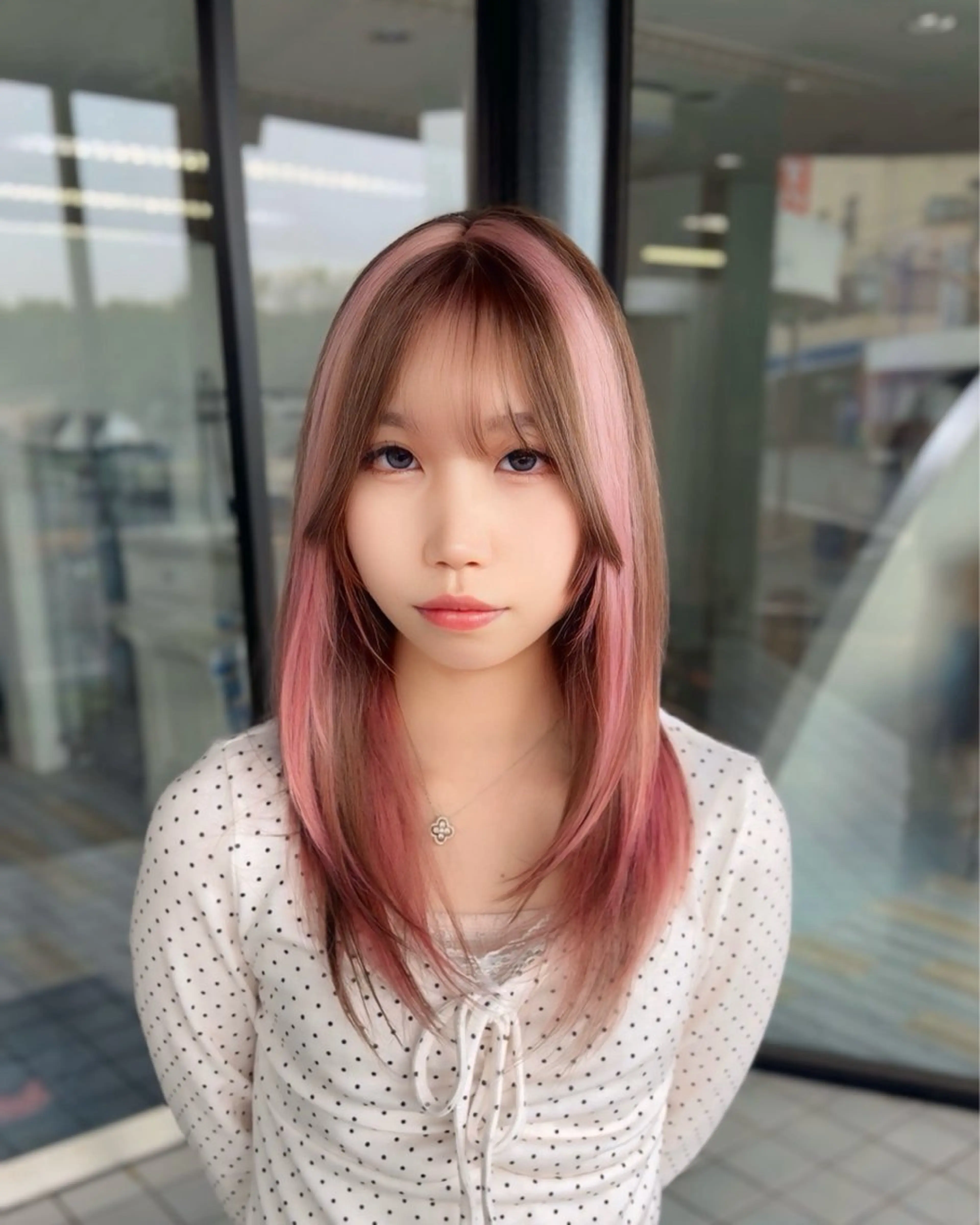 ミディアム ヘアカラー 渡辺 聖羅のヘアスタイル