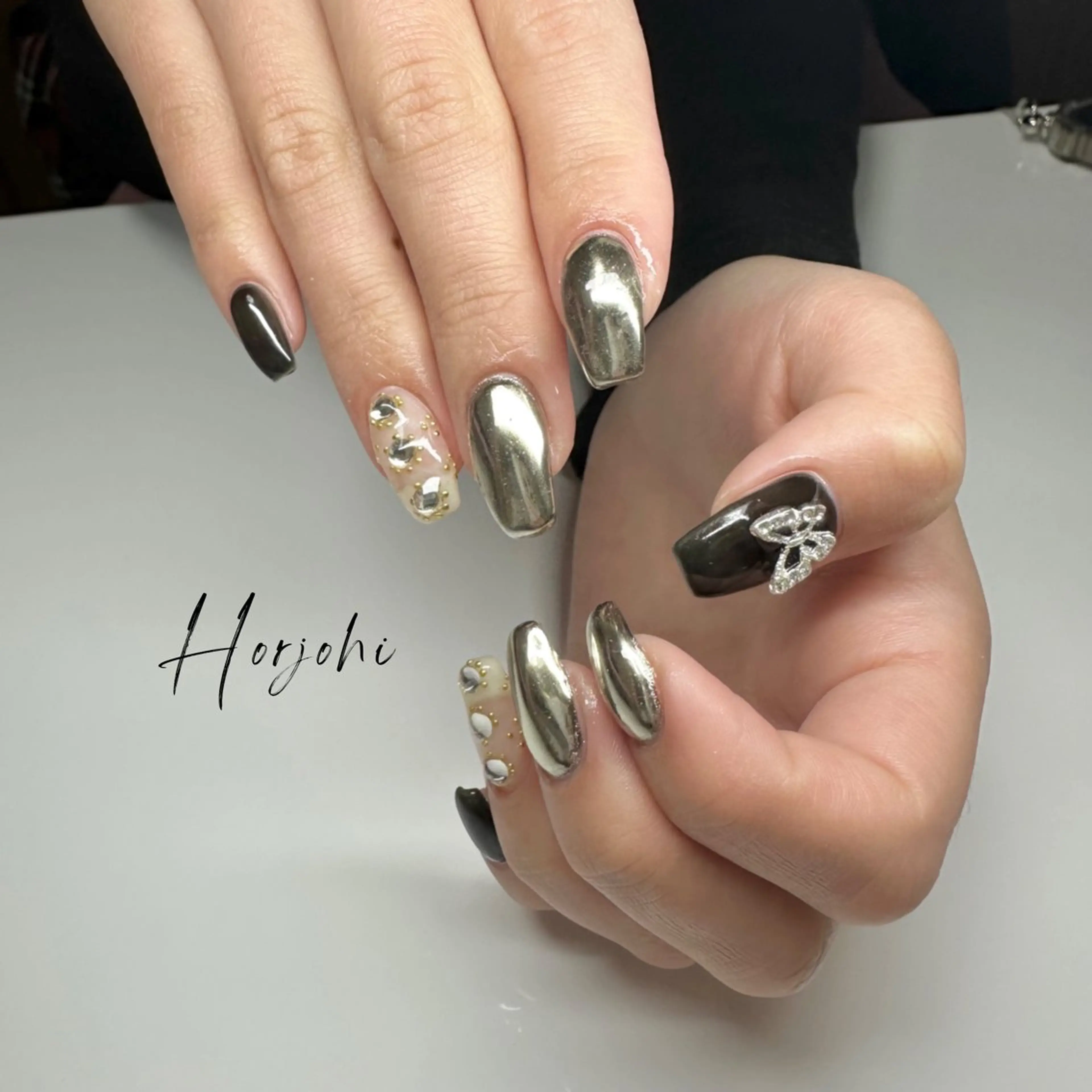 ネイル nailsalon Horjohiのネイルデザイン