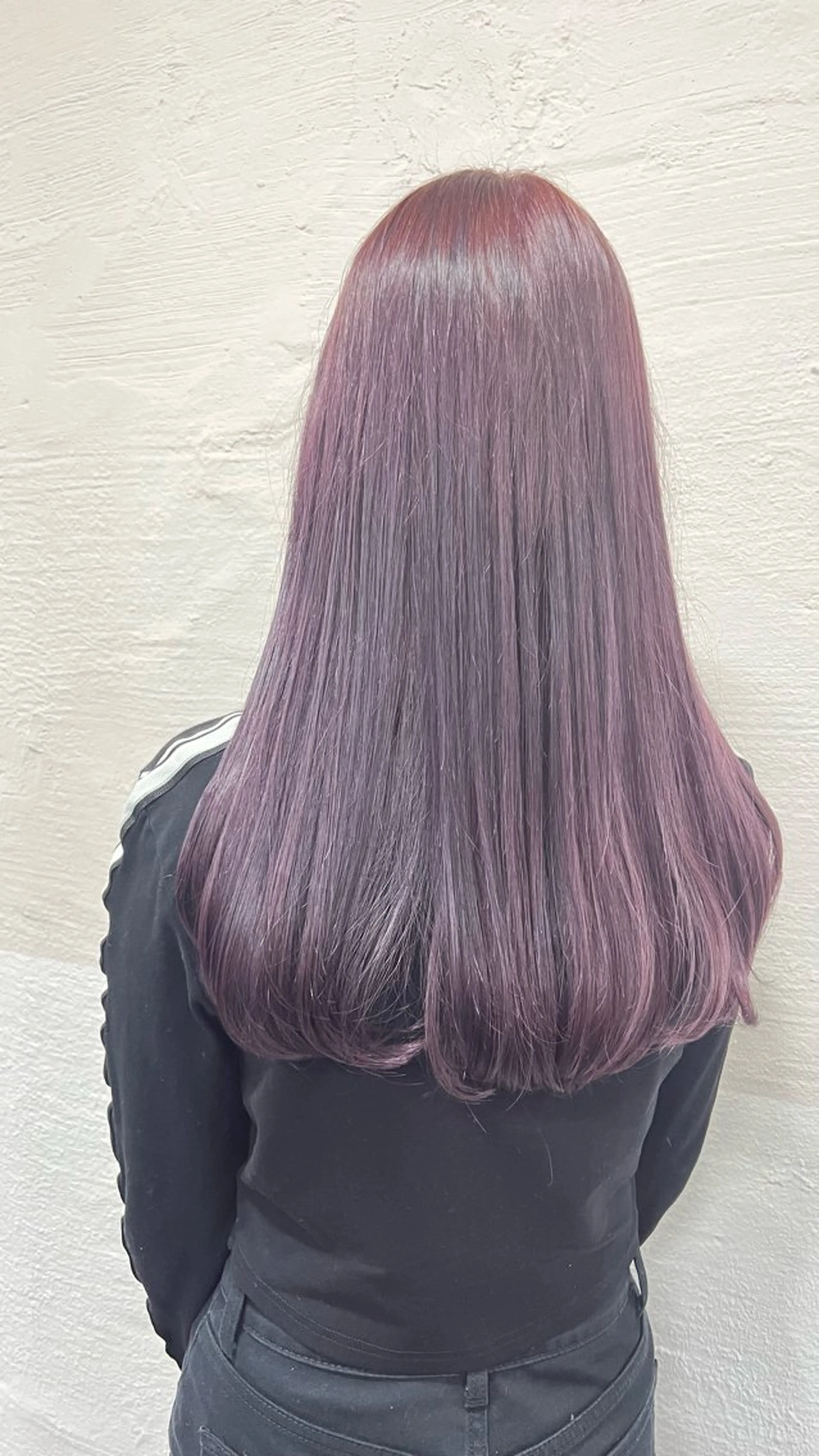 ロング カラー ブリーチ バイオレットカラー ヘアカラー 🎀tokute ナオ🧸のヘアスタイル