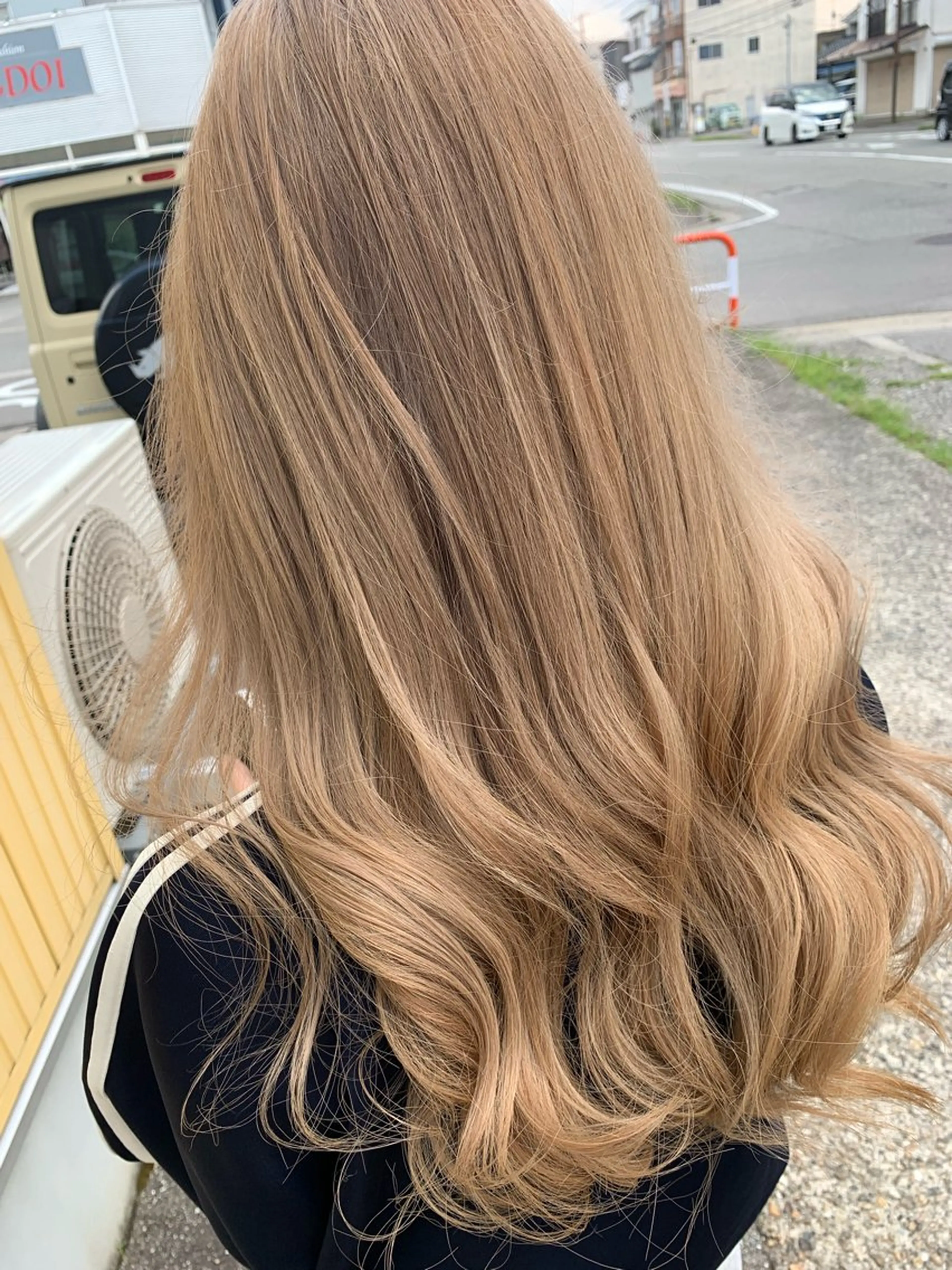 ロング カラー カット ヘアカラー トリートメント 柴田 結衣のヘアスタイル