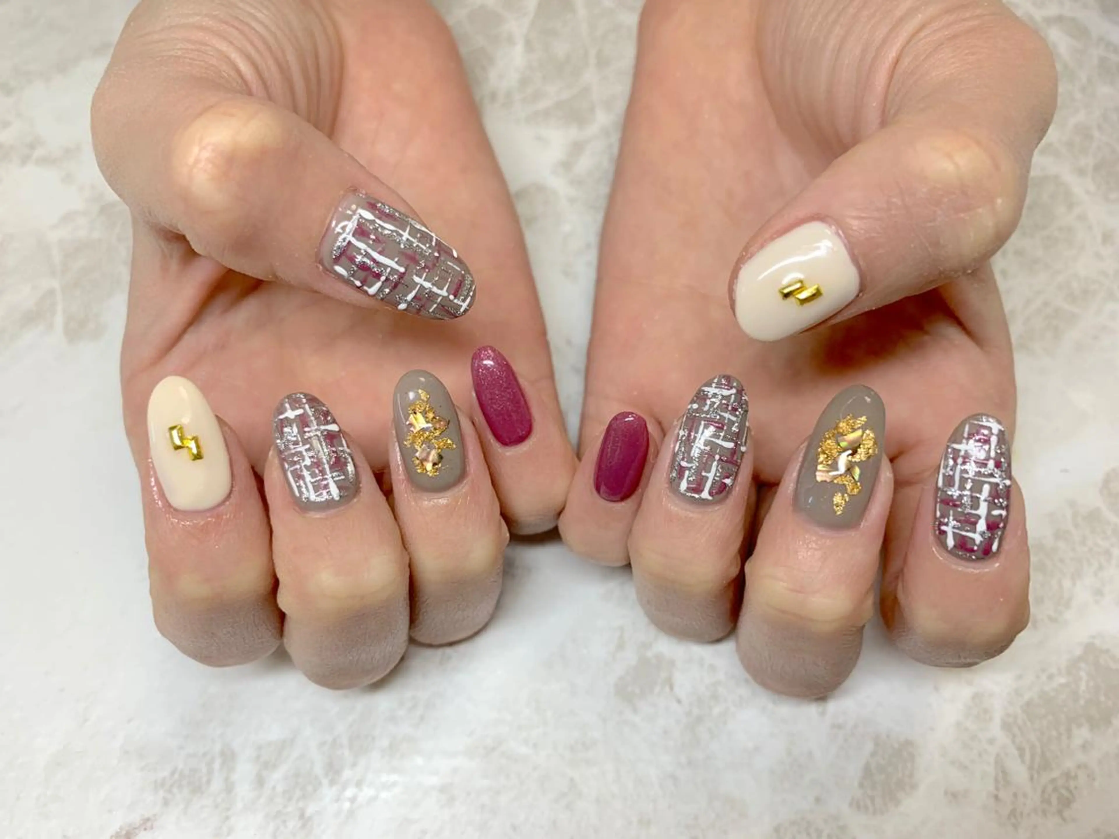 ネイル アートネイル ツイードネイル LULU LIMAのネイルデザイン