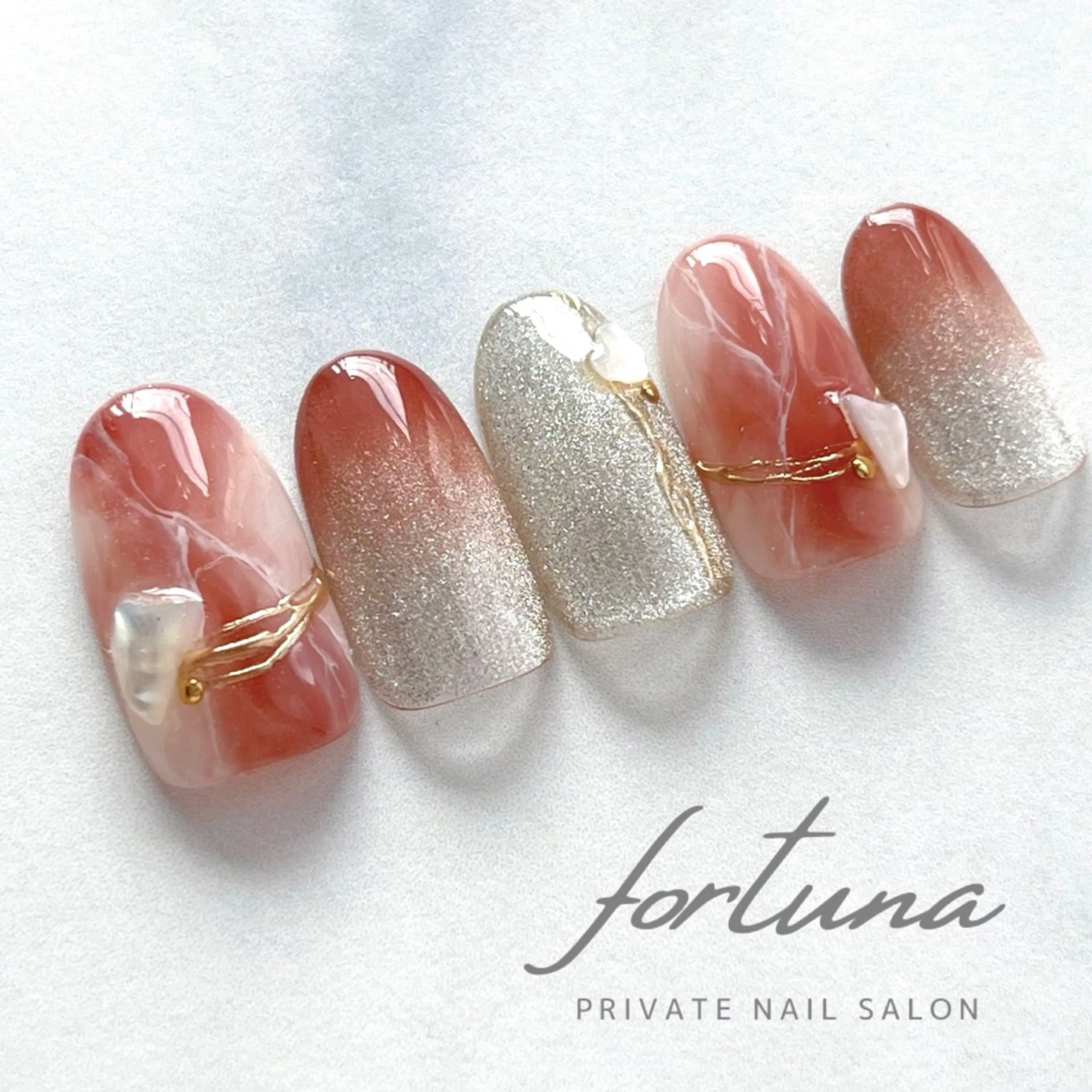 ネイル グラデーション マグネットネイル ニュアンスネイル ハンドネイル fortuna 武藤裕美のネイルデザイン