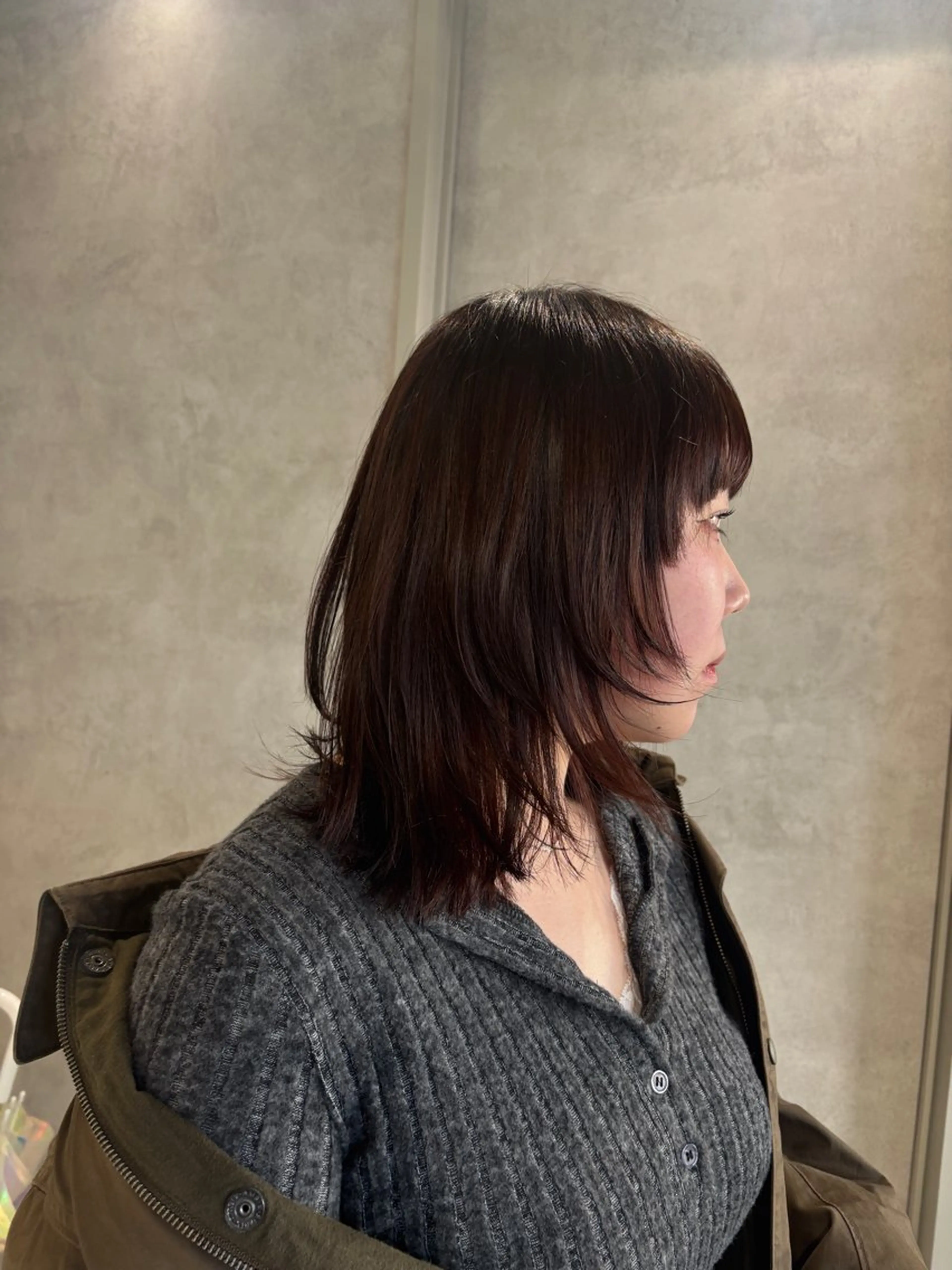 ミディアム レイヤーカット 外ハネヘア NEER 新潟【ネアー】所属・長崎 紗南のヘアスタイル