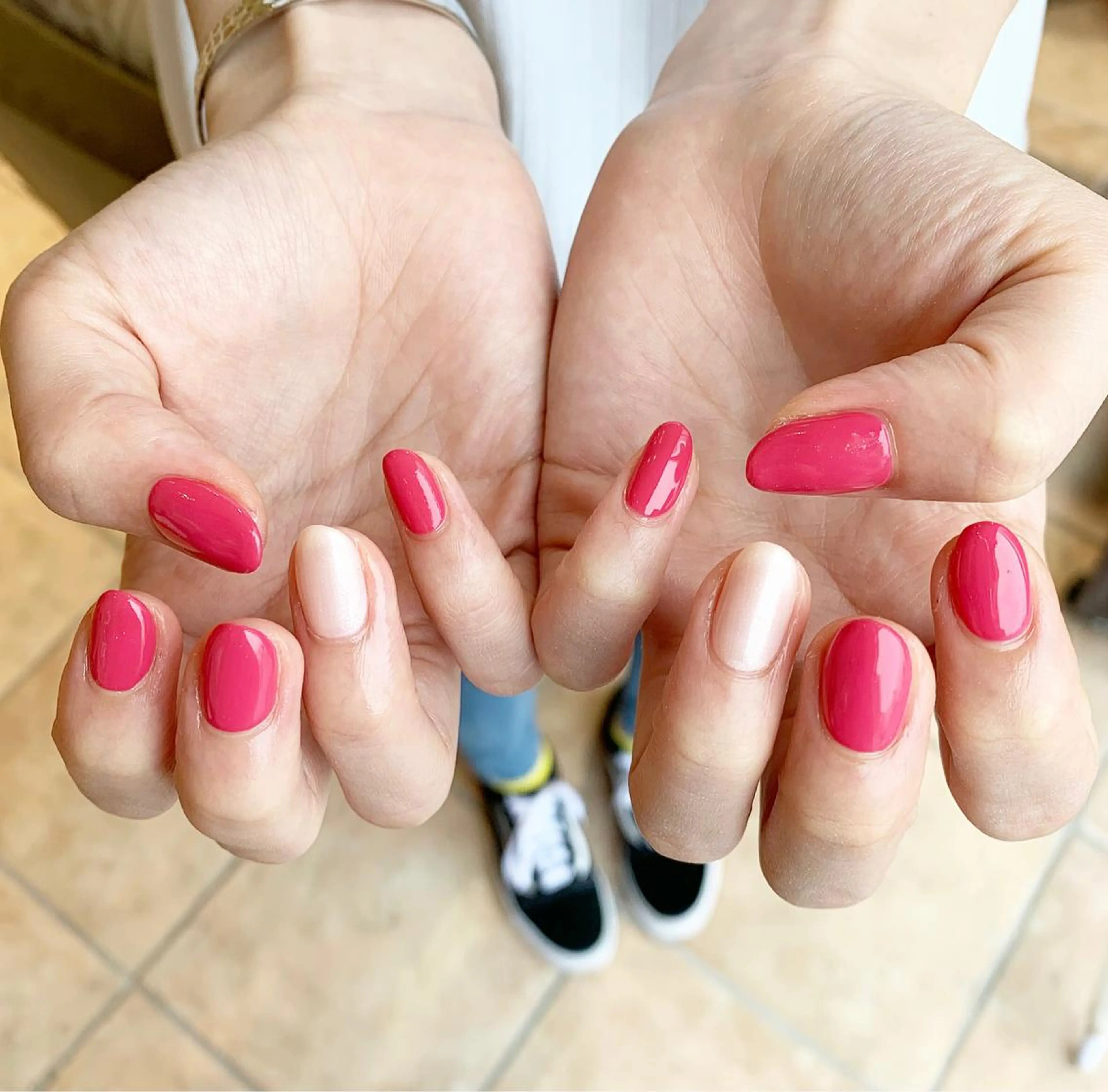 ネイル 佐藤 穂乃香のネイルデザイン