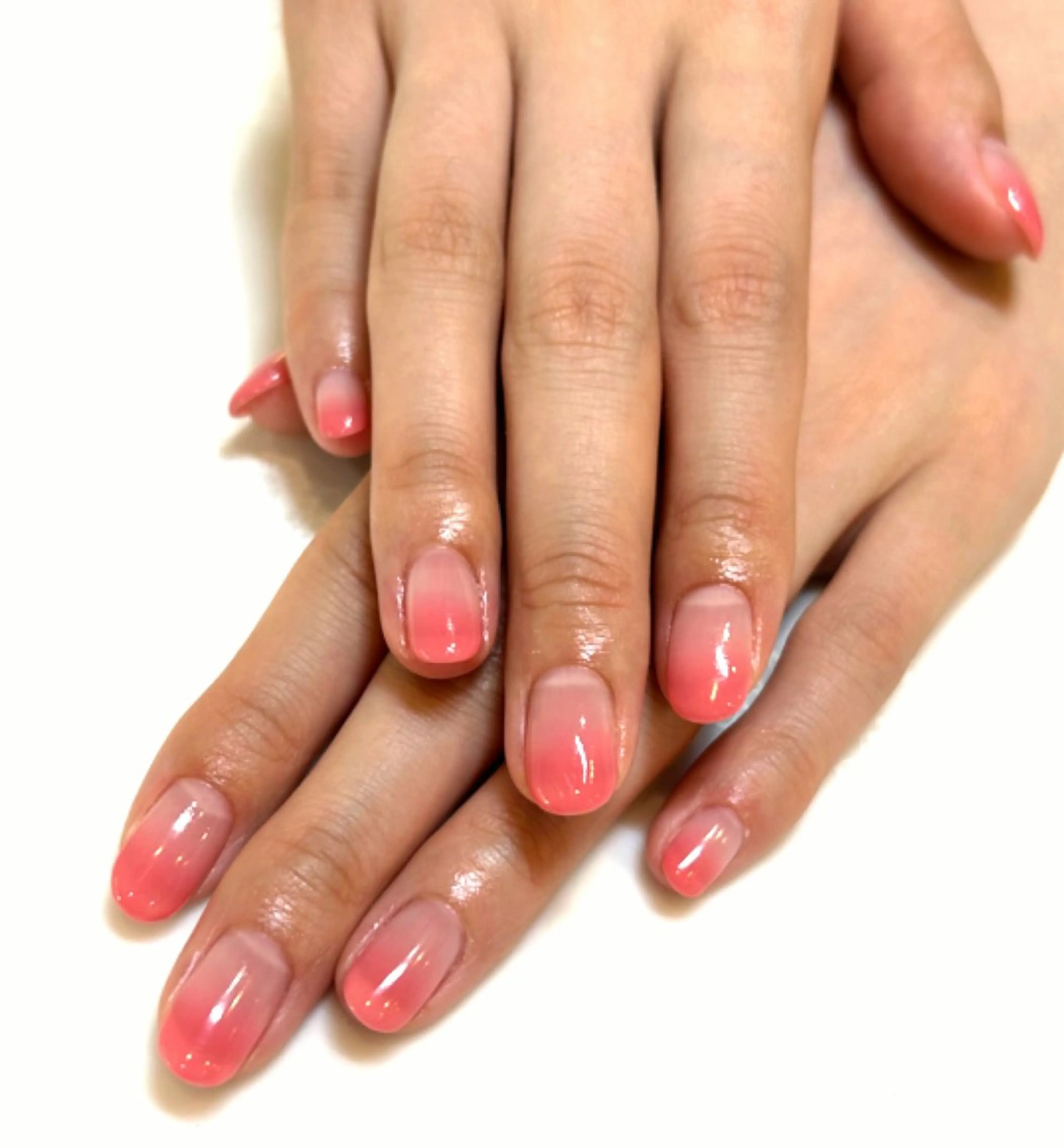 カラーグラデーション💗オフあり(ナチュラルカラー以外)の写真