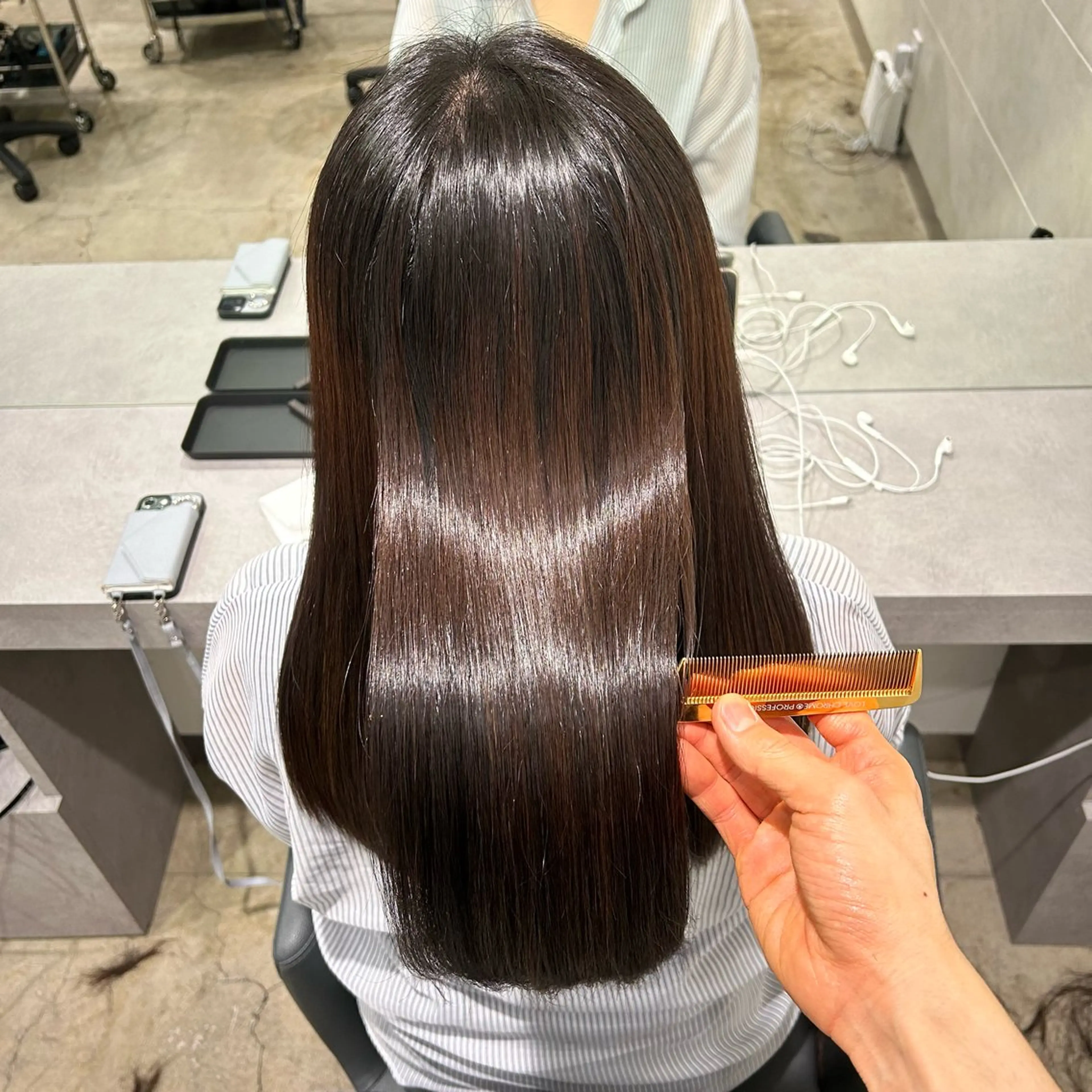 ミディアム 割れ癖も直す髪質改善 美容師✨みやたのヘアスタイル