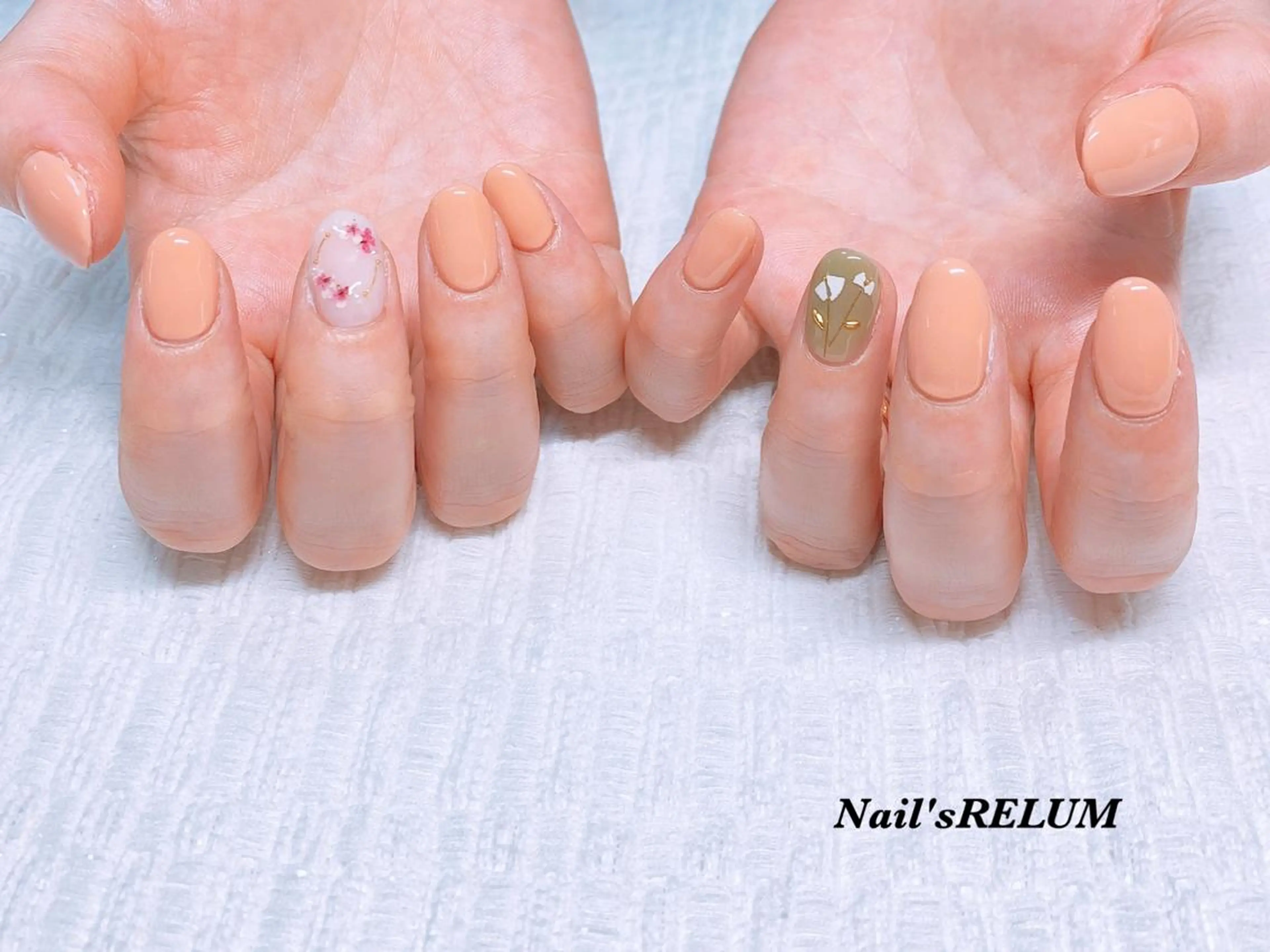 ネイル 持ち込み ハンドネイル THECOLORS所属・近貞 莉奈のネイルデザイン