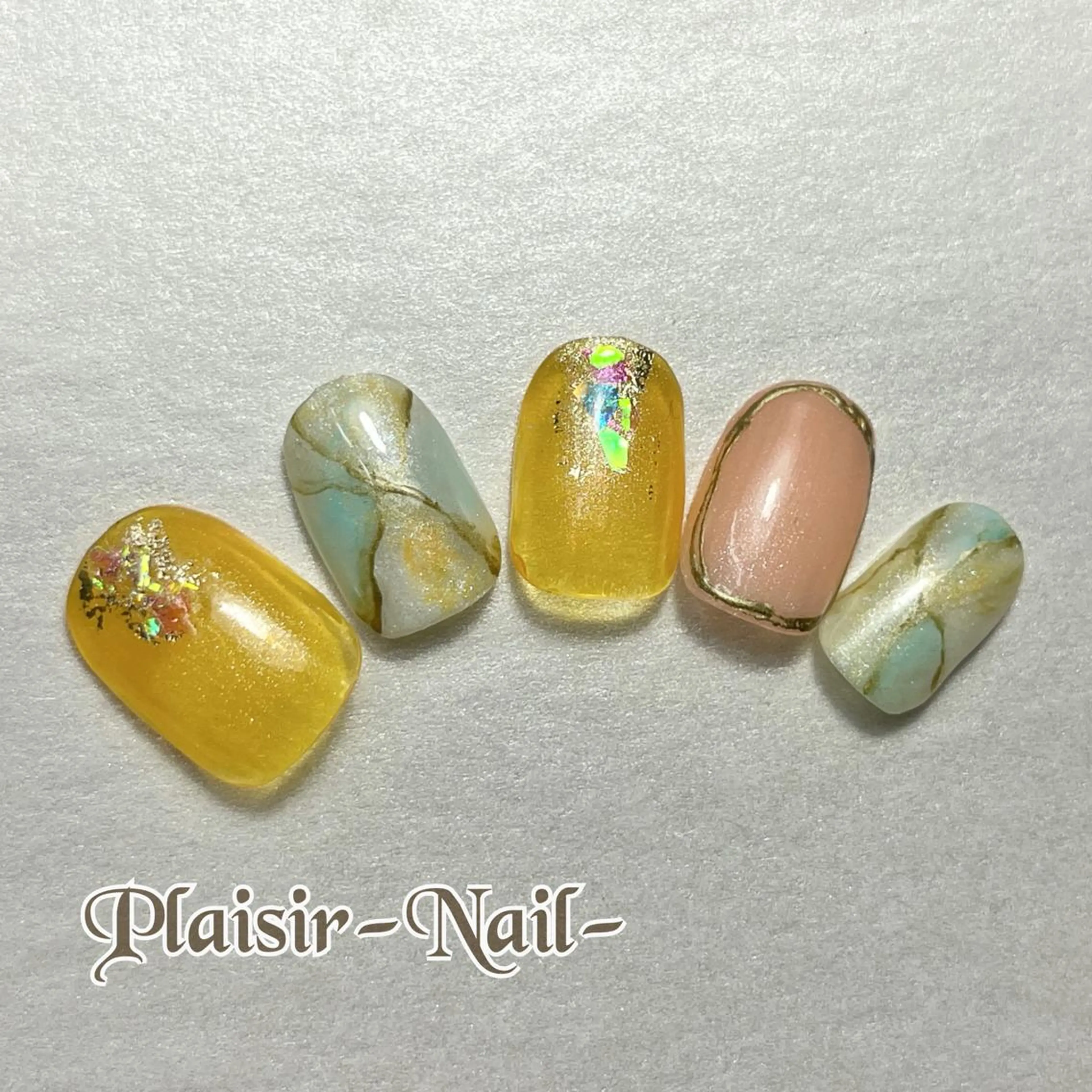 ネイル アートネイル 山崎 みゆきのネイルデザイン