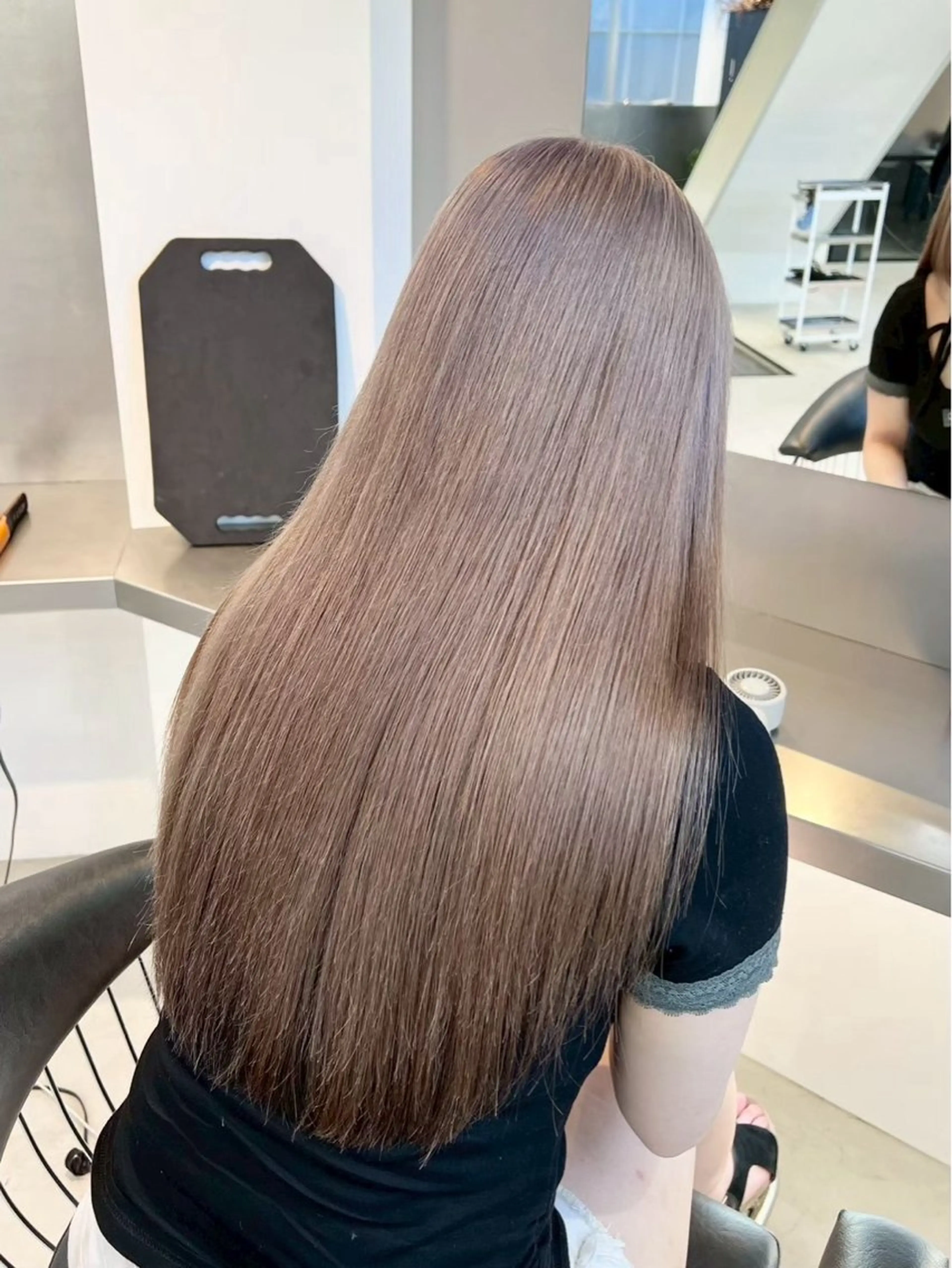 ロング カラー ヘアカラー うる艶カラー 🪐💫serenaのヘアスタイル