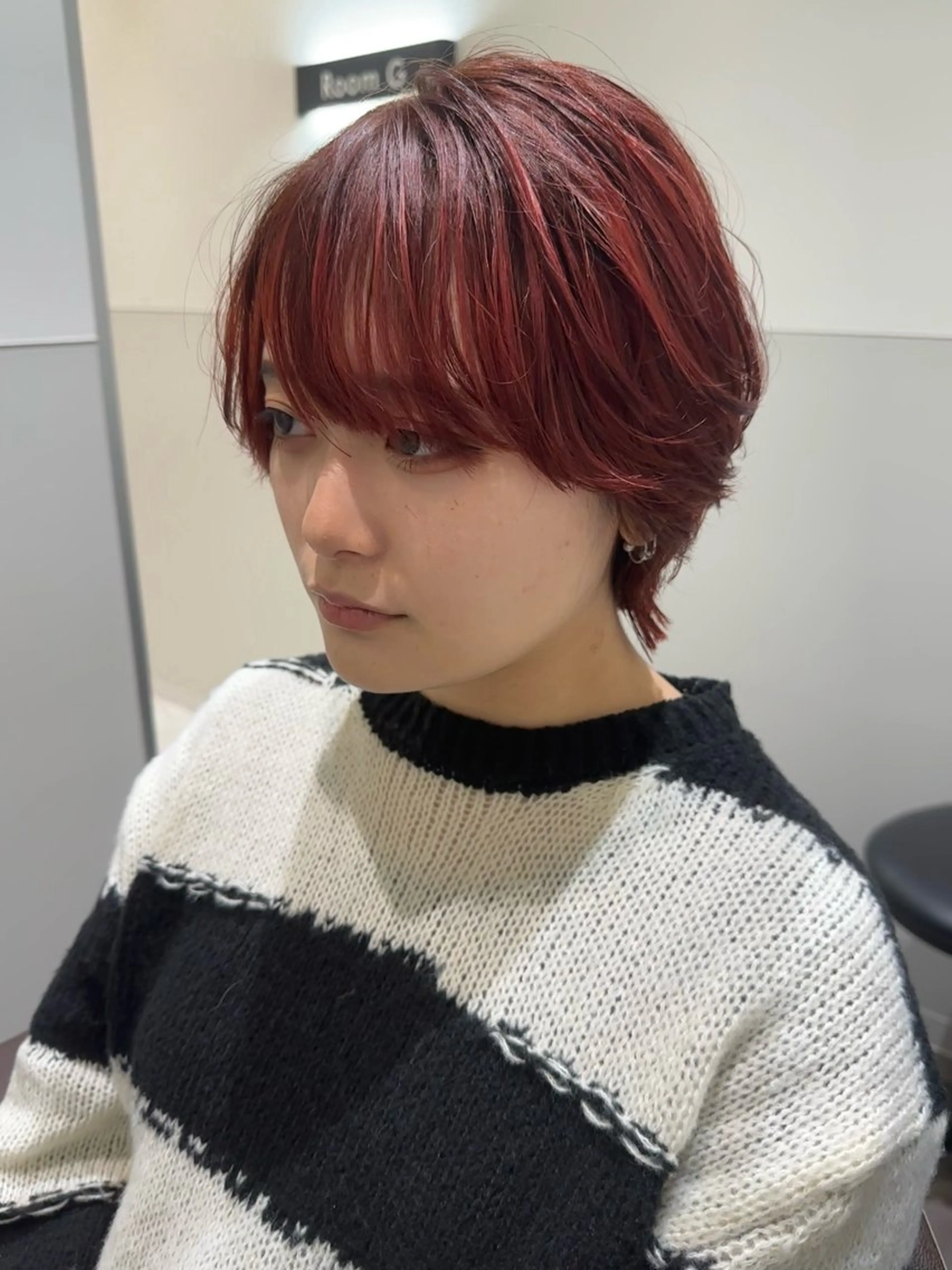 ショート カラー レッドカラー ヘアカラー トリートメント 鈴木直之/ハイトーン /ボブ/美髪矯正のヘアスタイル