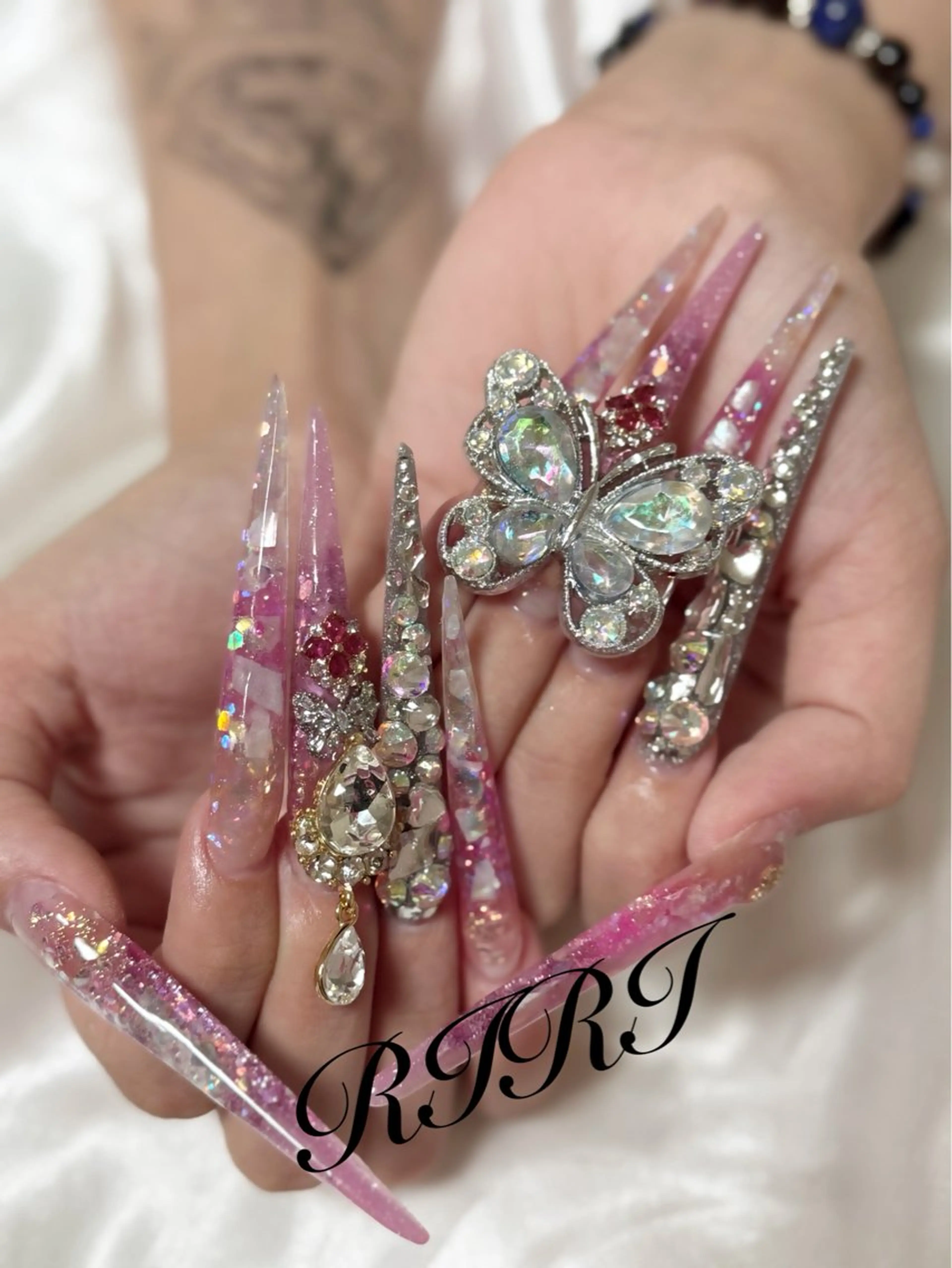 ネイル ジェルネイル ロングネイル ピンク スカルプネイル シンプルネイル riri オーナーのネイルデザイン