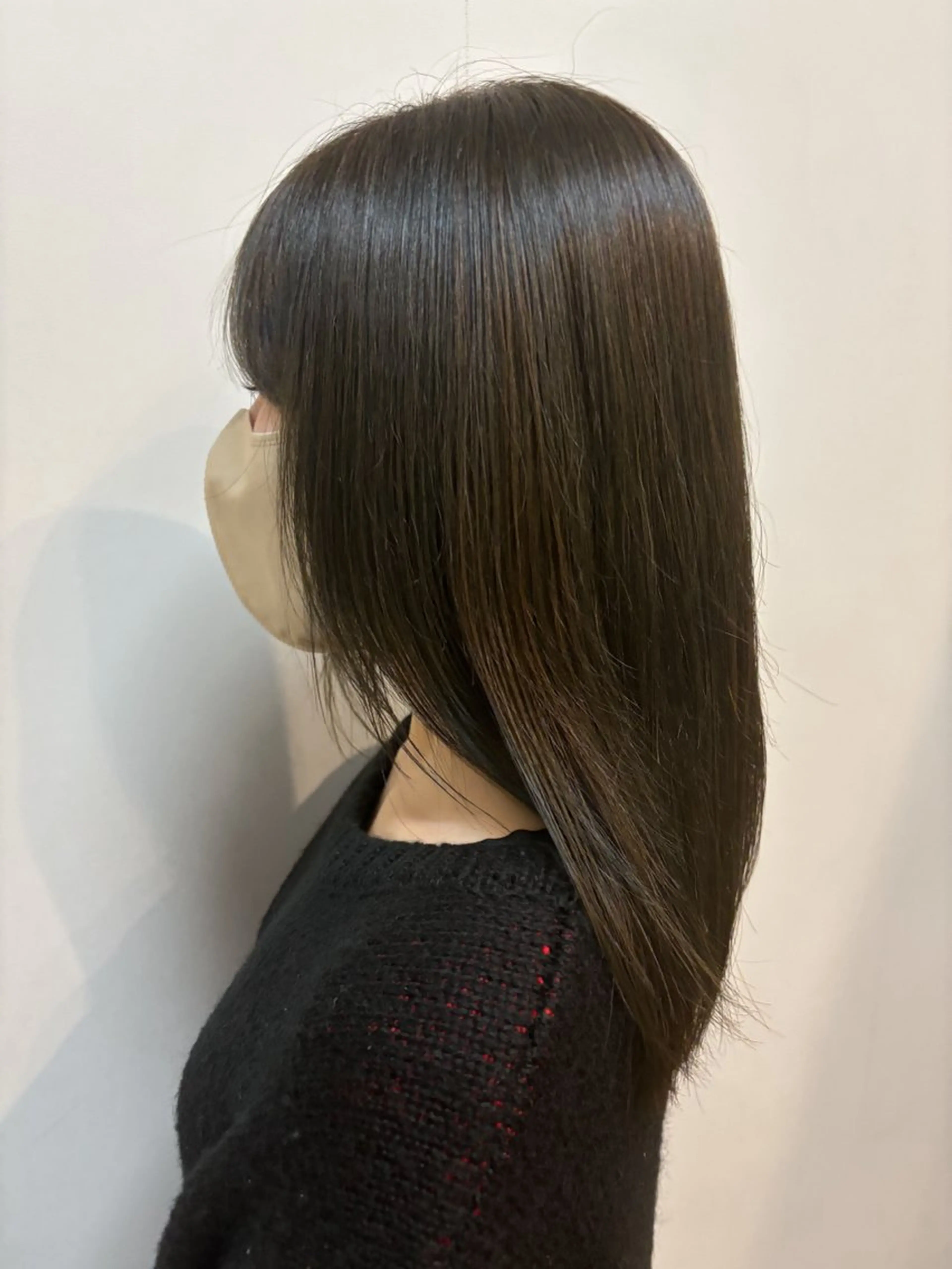 カラー ベージュカラー 透明感カラー オリーブベージュ カット ヘアカラー 土屋 永のヘアスタイル