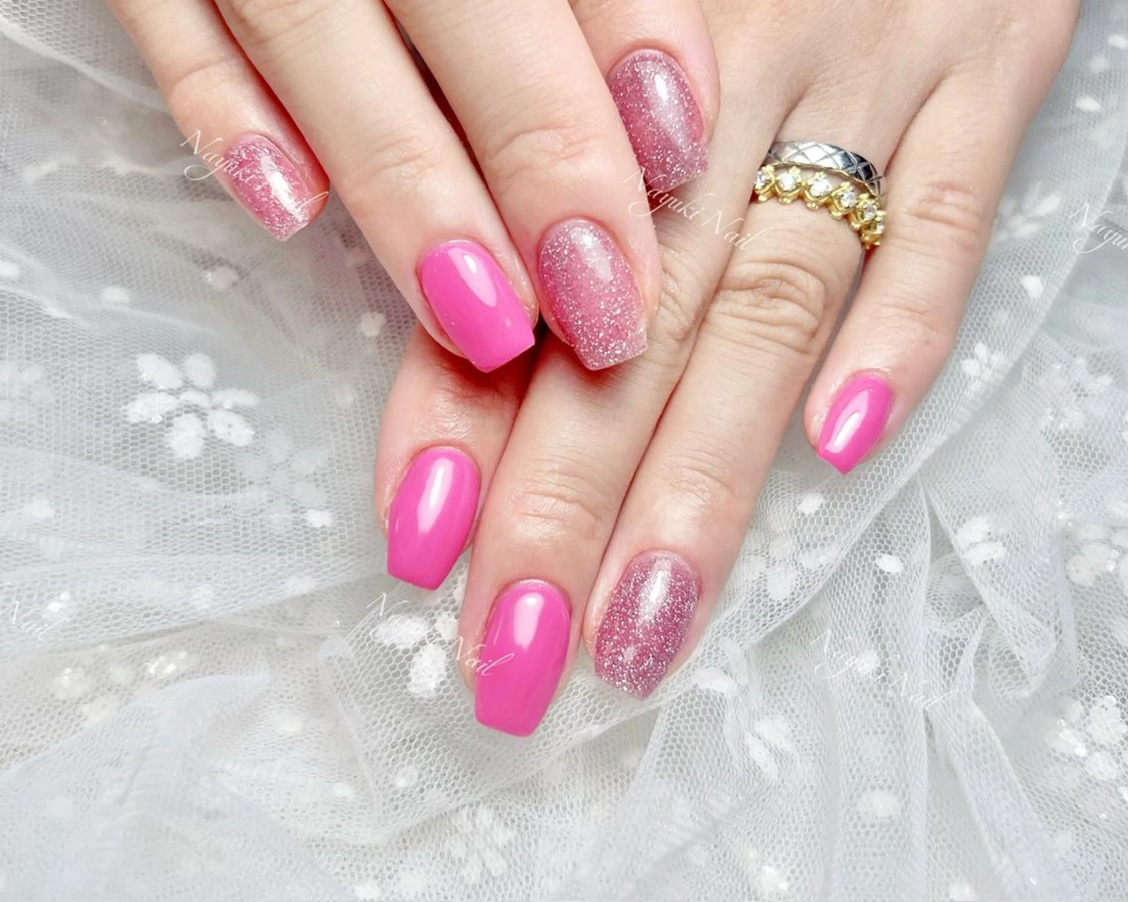 ネイル 🦋 Queenieのネイルデザイン