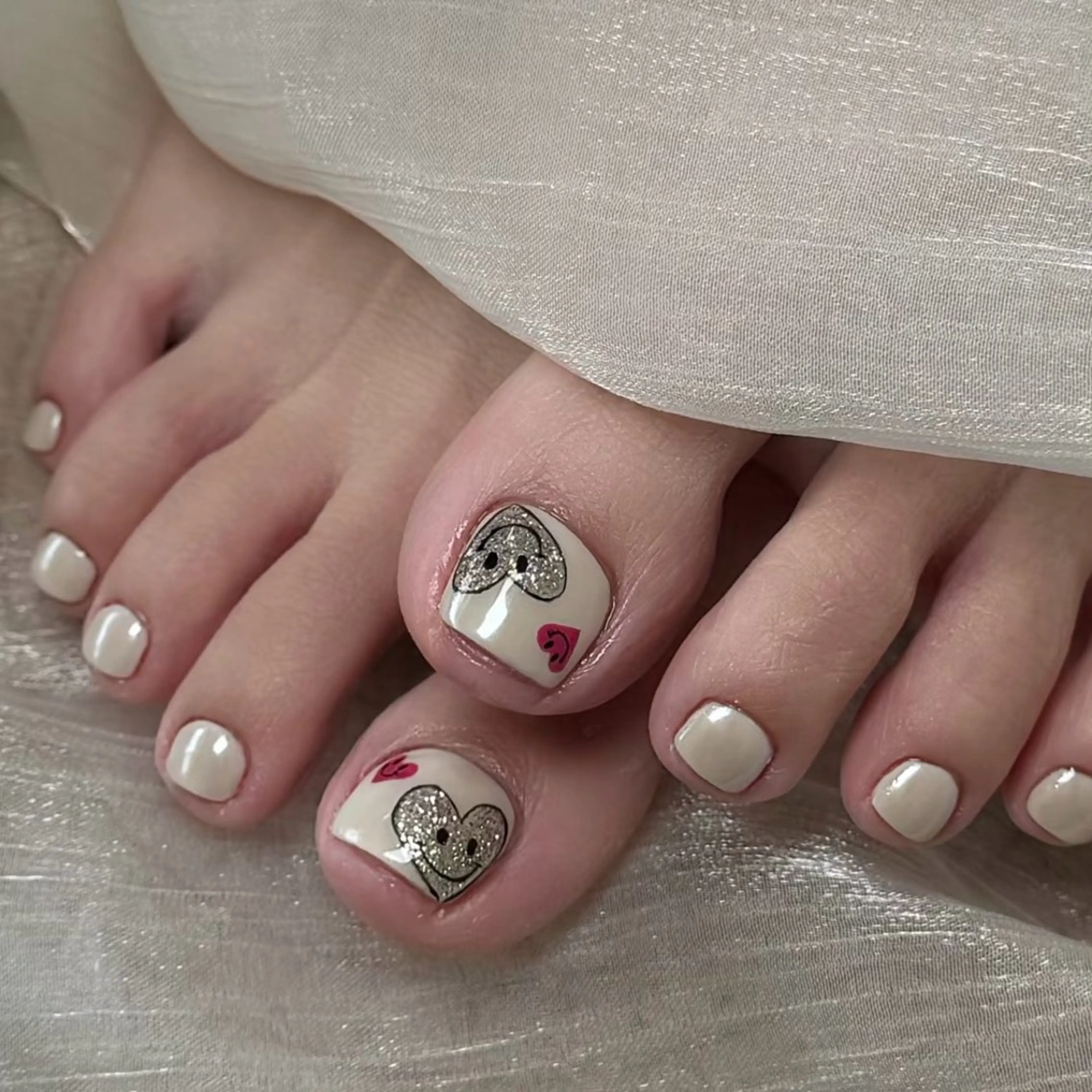 人気！！フット親指デザインコース【初回ジェルオフ無料ケア込み】¥6500の写真