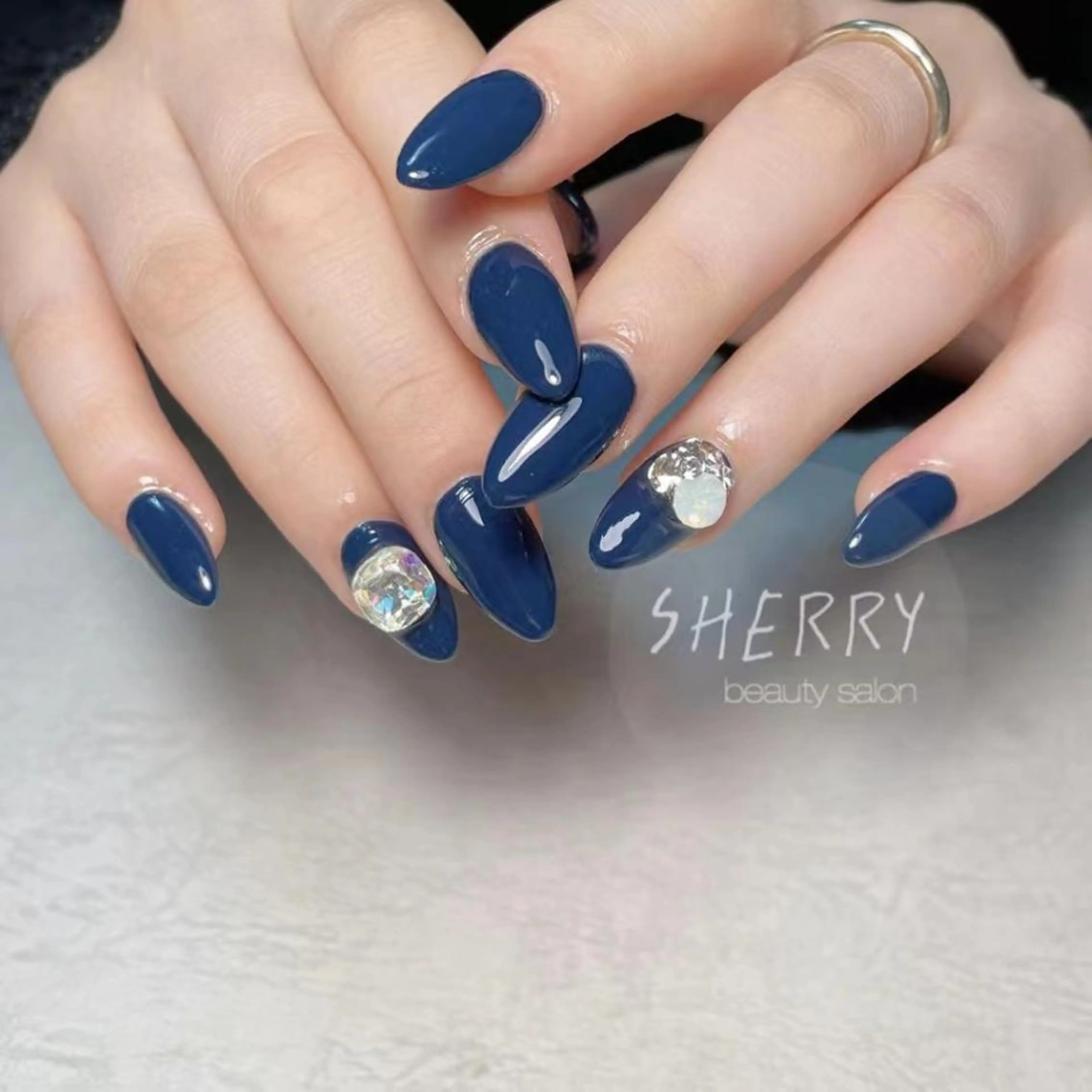 ネイル moe自宅ネイルサロン所属・萌 自宅ネイルサロンのネイルデザイン