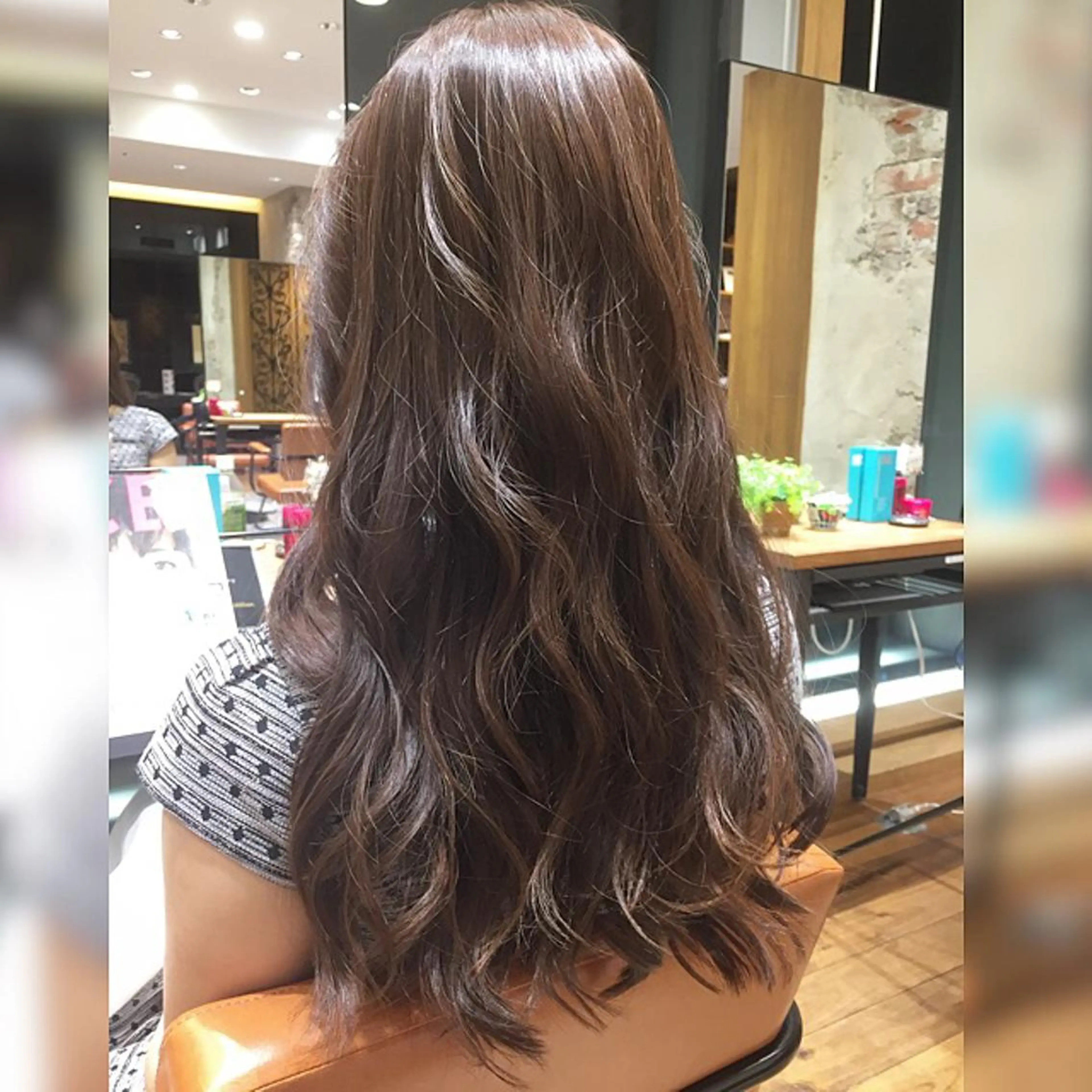 ショート ミディアム セミロング ロング カラー パーマ ヘアアレンジ トリートメント Soleria /ソレリア所属・メンズカットのプロ 田中慎一のヘアスタイル