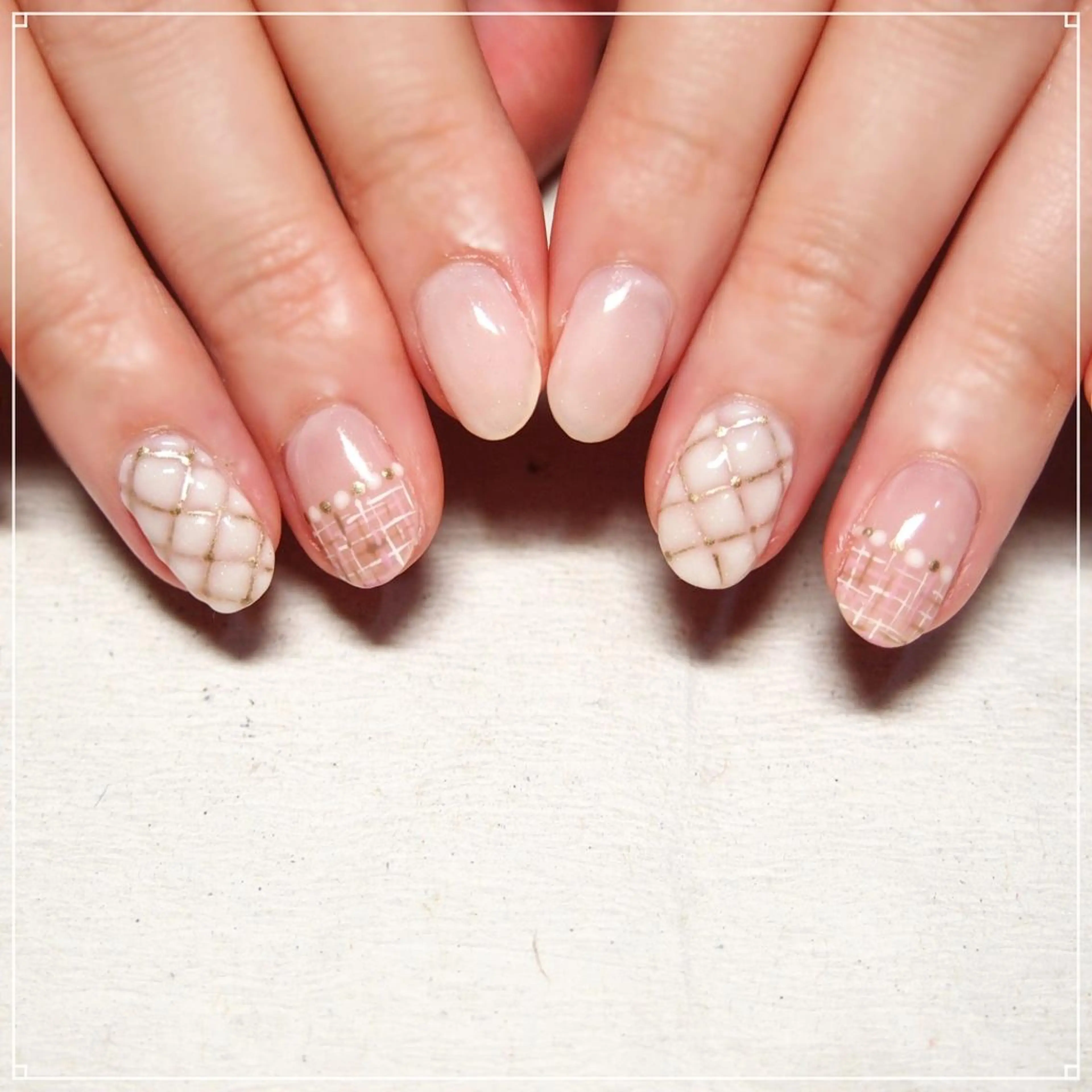 ネイル 山田 麻衣のネイルデザイン