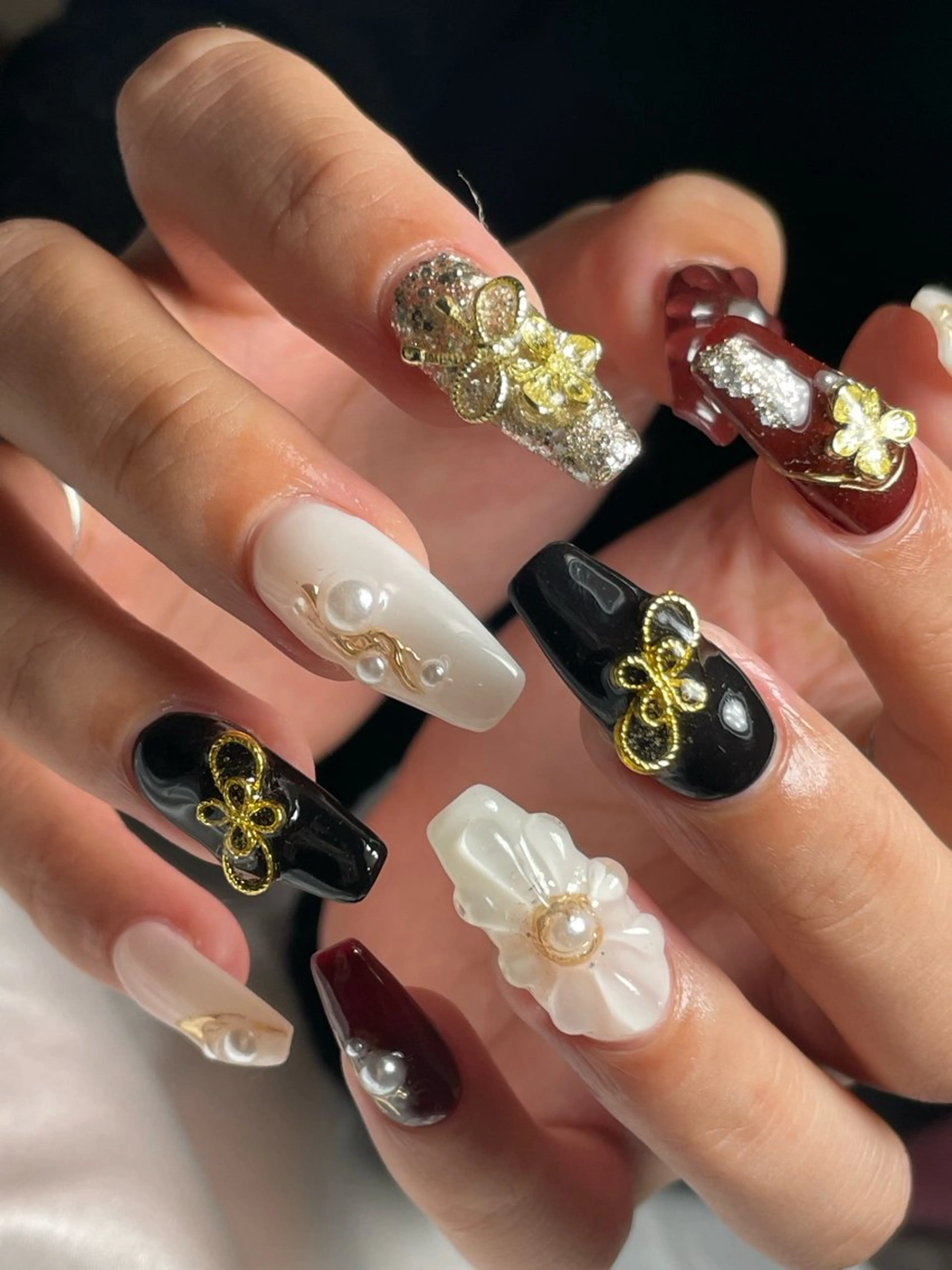 ネイル 成人式 private salon NIKOのネイルデザイン