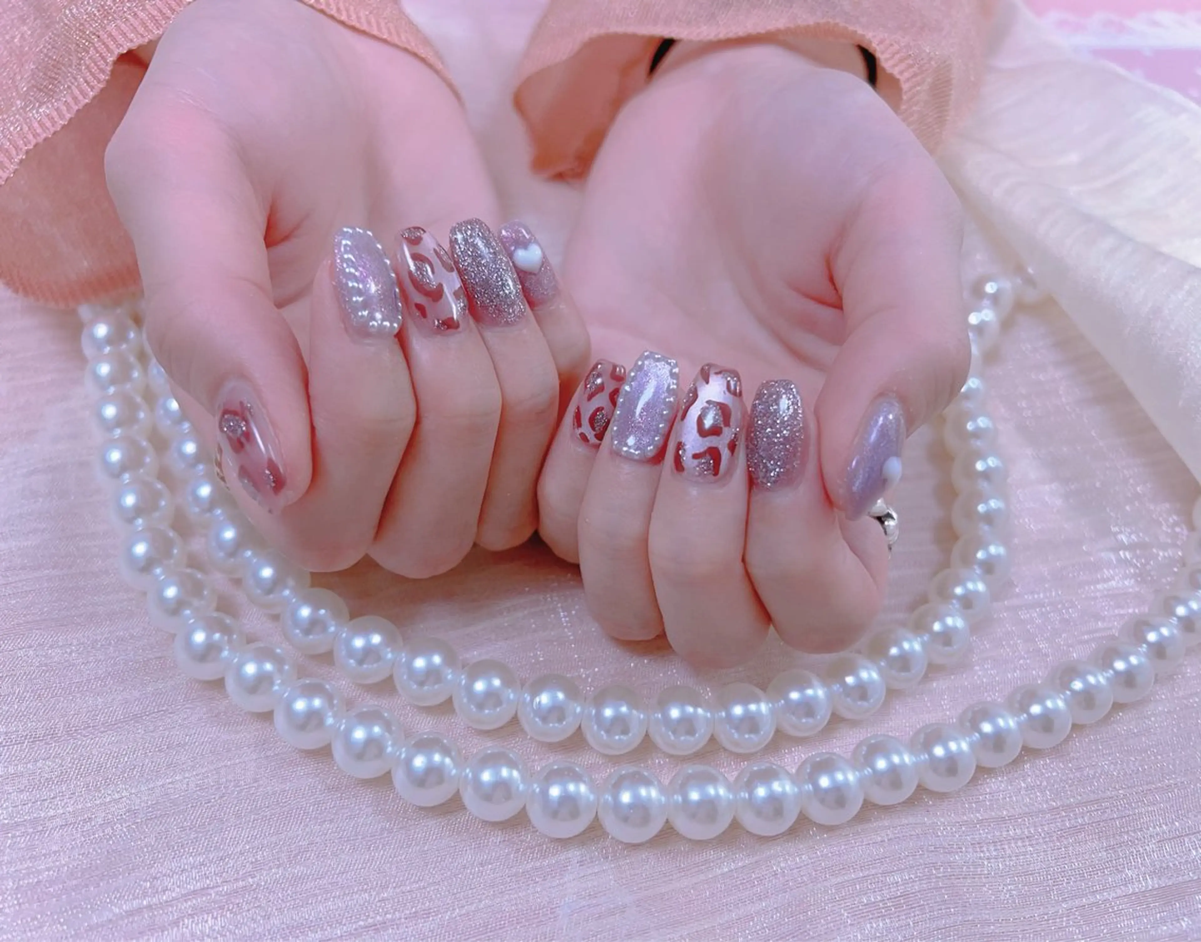 ネイル はぴねす所属・横浜 美夢のネイルデザイン