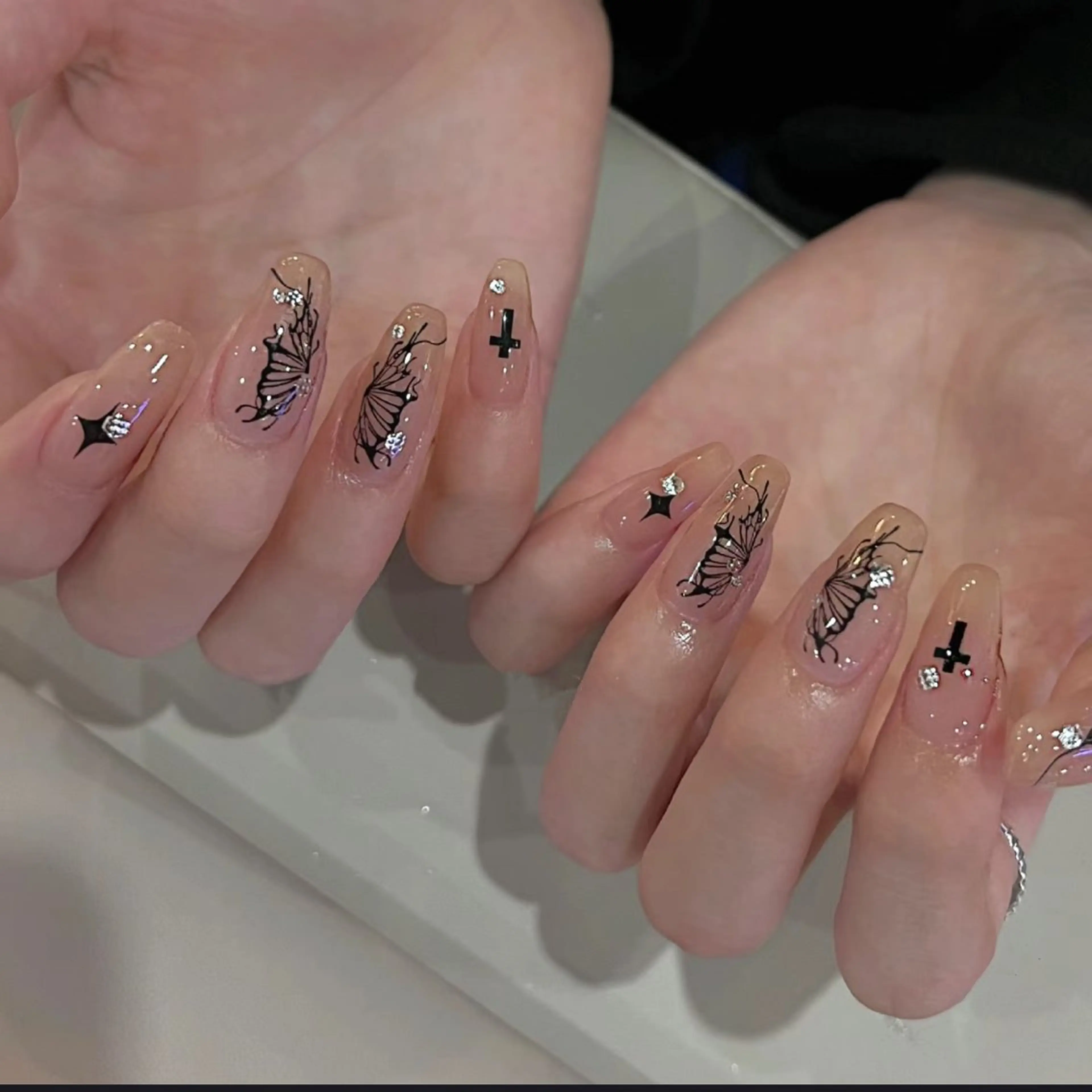 ネイル ハンドネイル ハンドケア 🍑 momo_nailのネイルデザイン