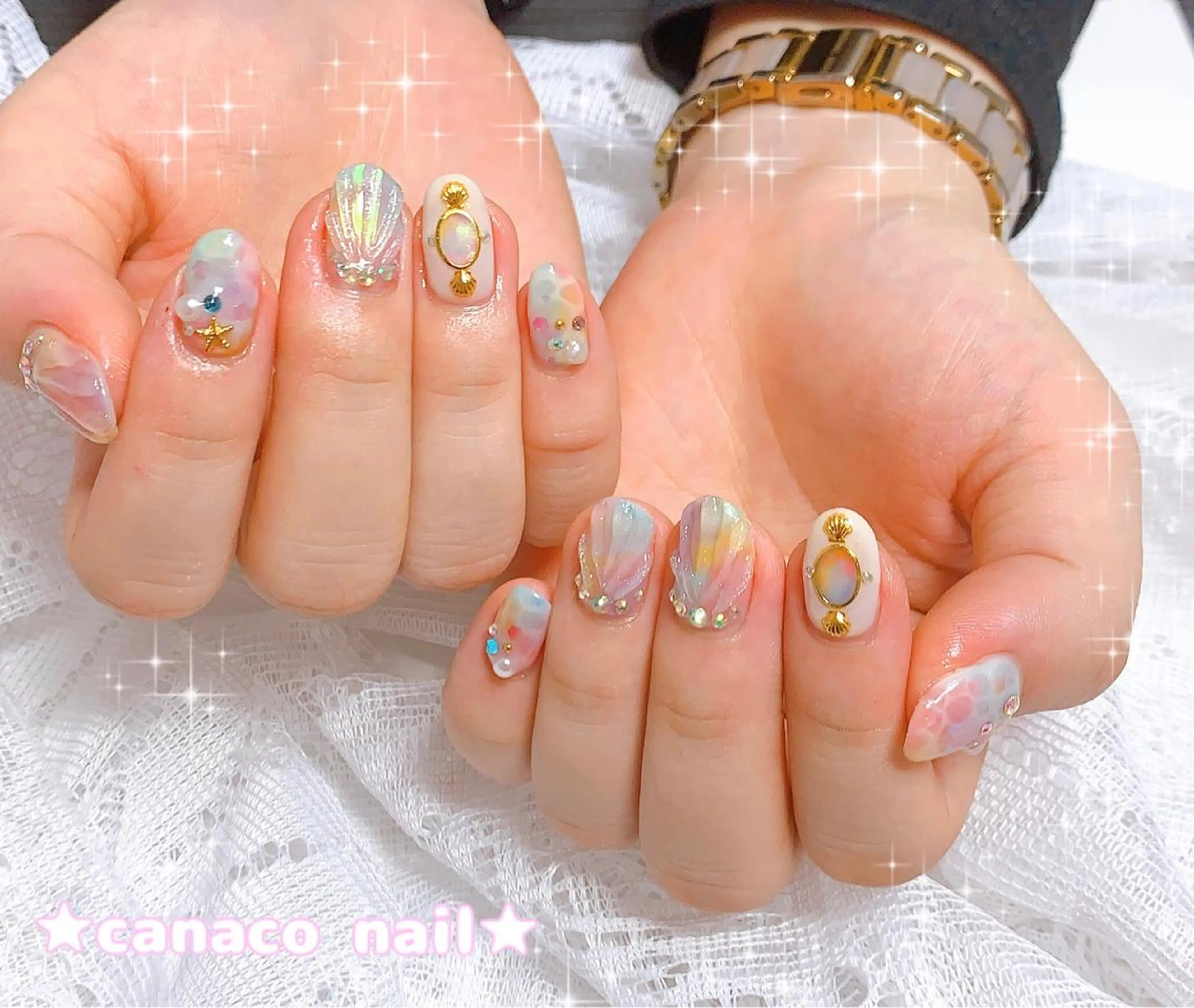 ネイル アートネイル ストーンネイル 夏ネイル ハンドネイル ハンドケア Felice所属・ベテランネイル cnc  nailのネイルデザイン