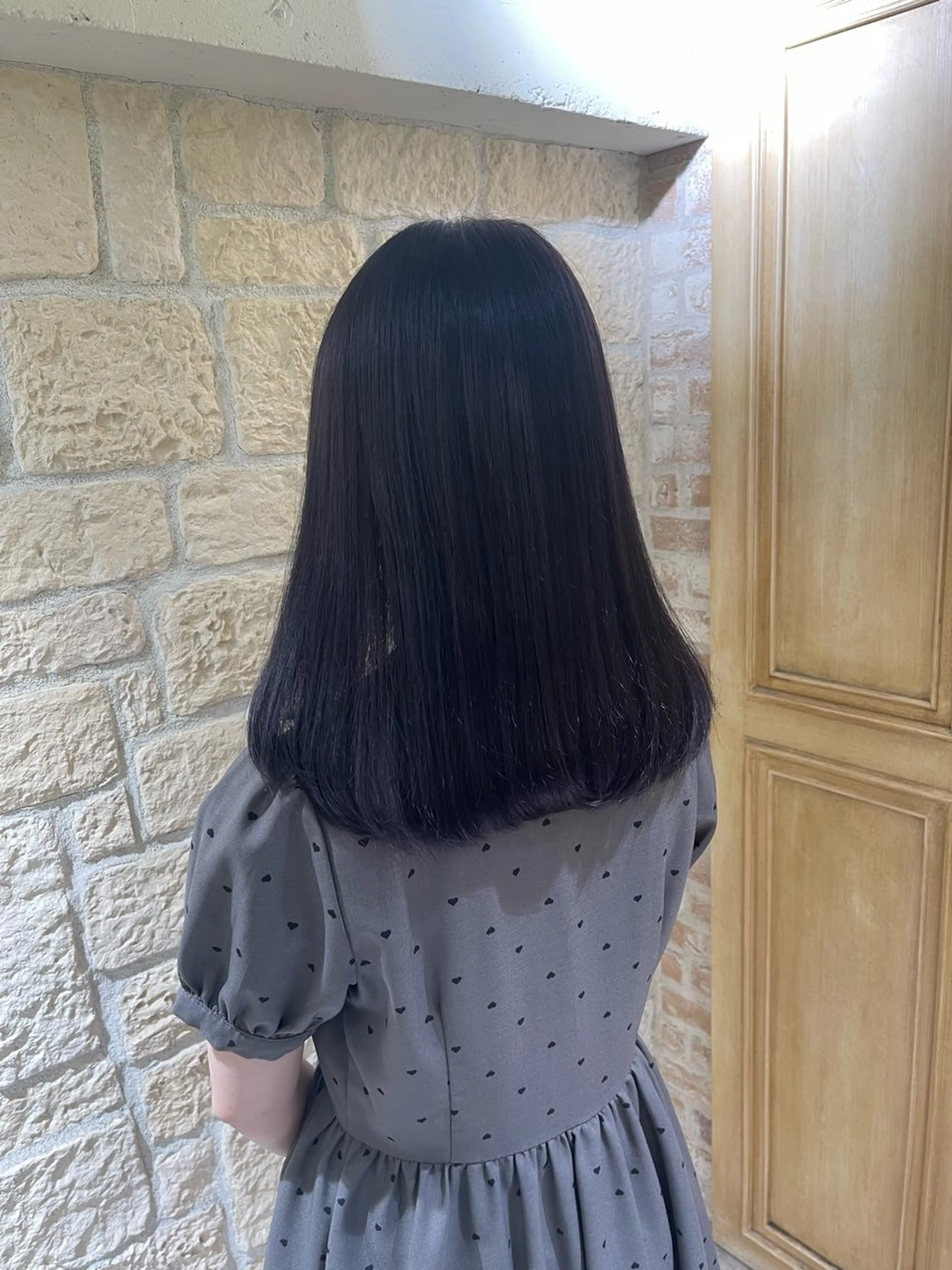 ミディアム luce所属・千代 夏輝のヘアスタイル