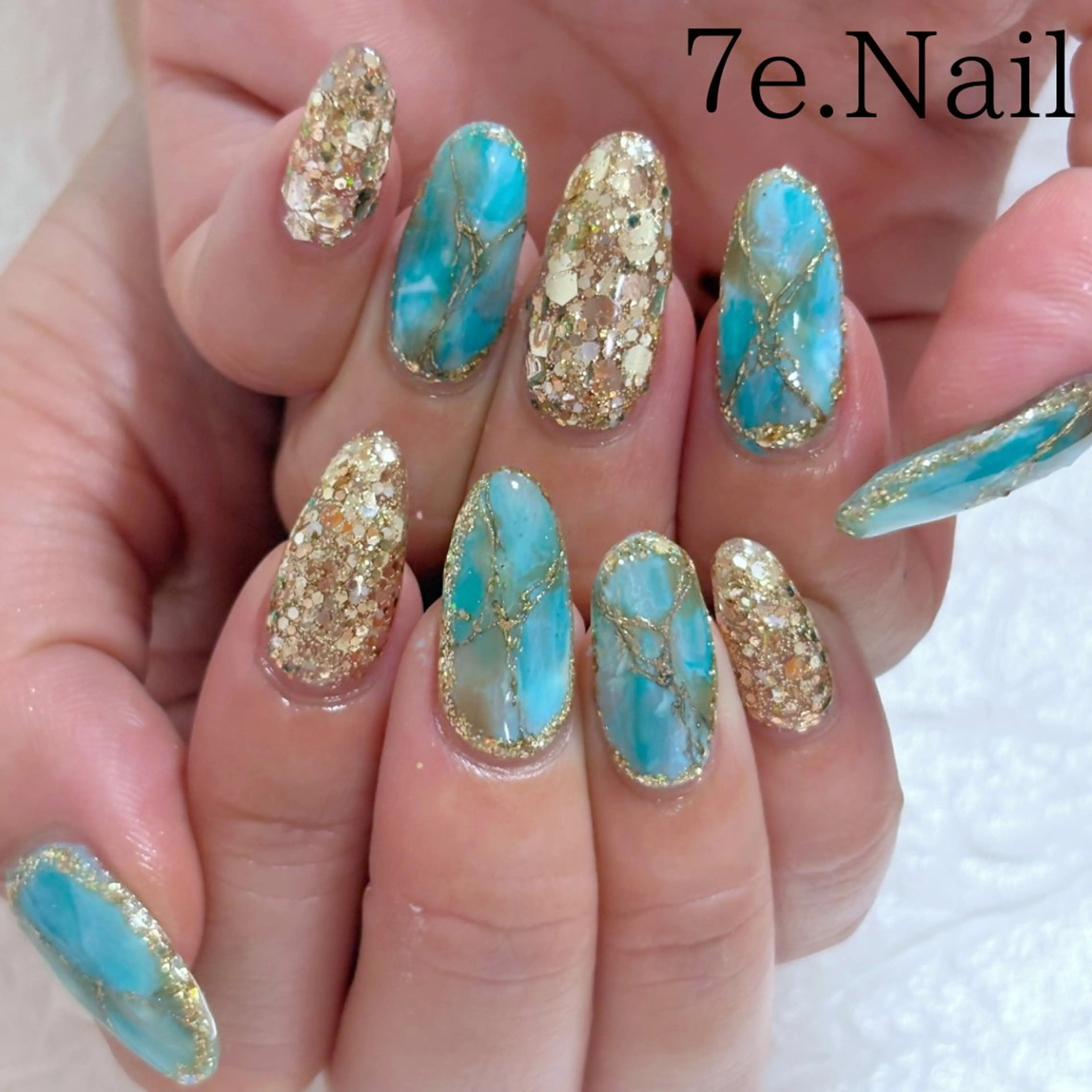 ネイル 7e. Nailのネイルデザイン