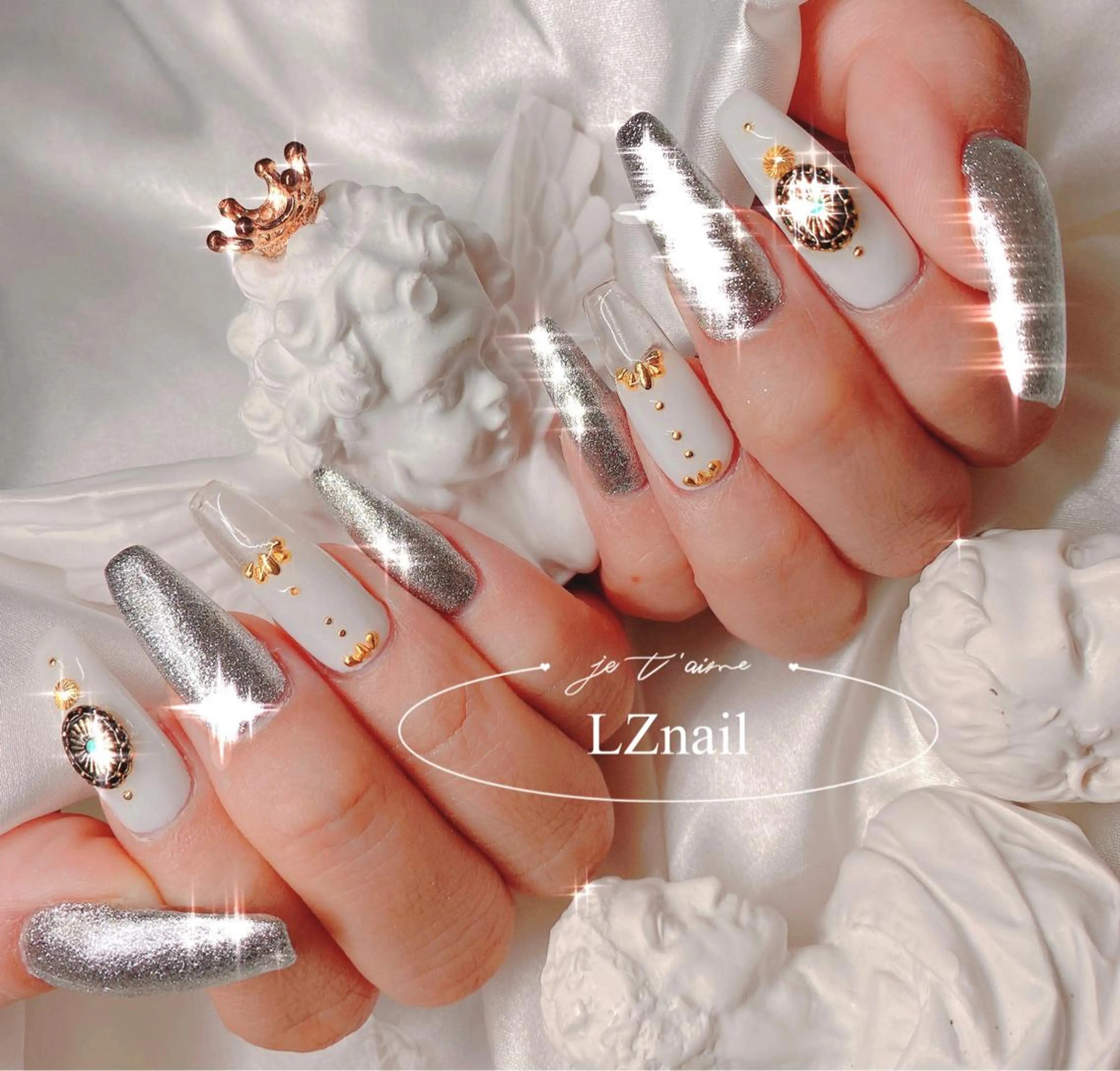 ネイル 🌖す い🌒のネイルデザイン